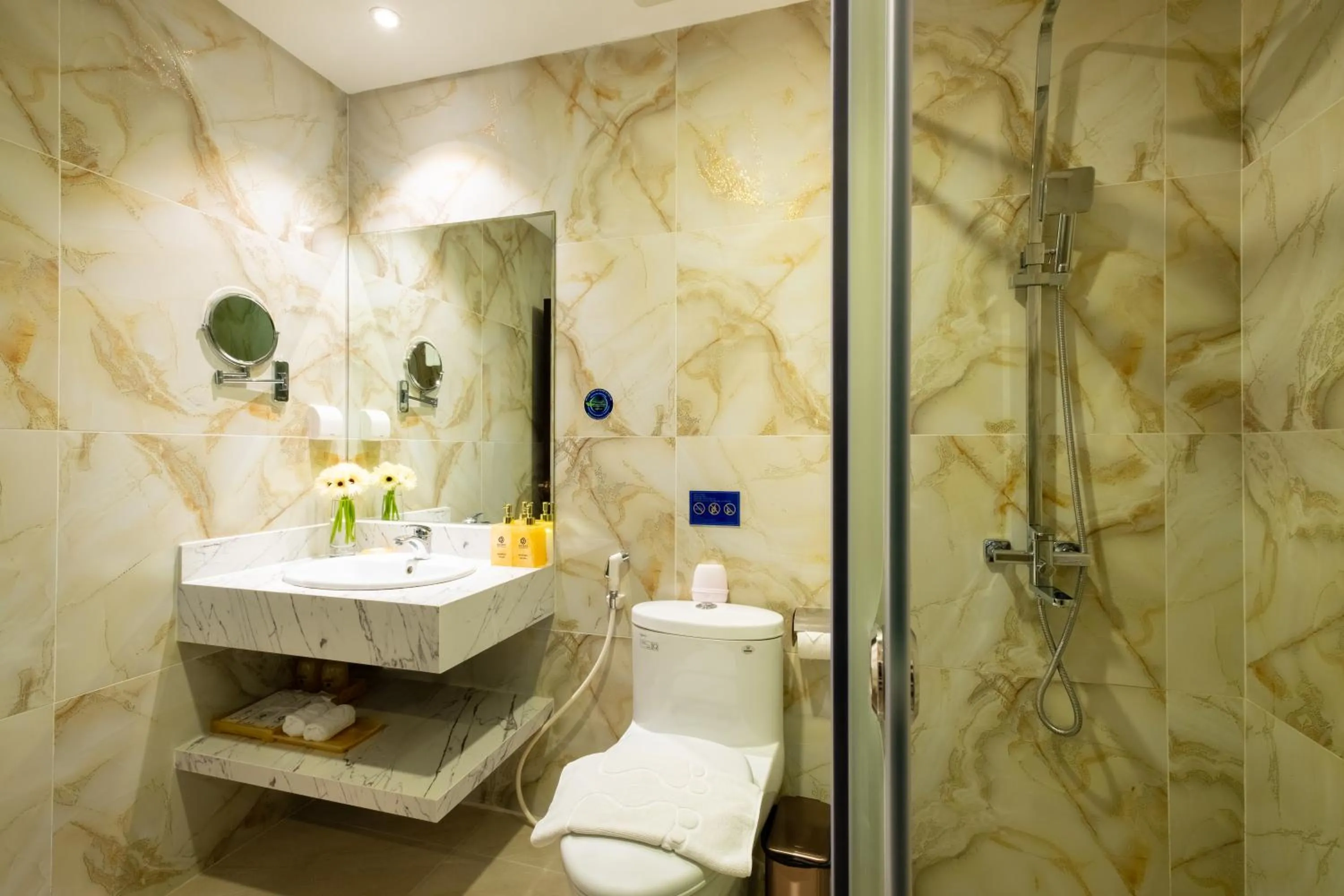 Shower in Sandals Camellia Hotel