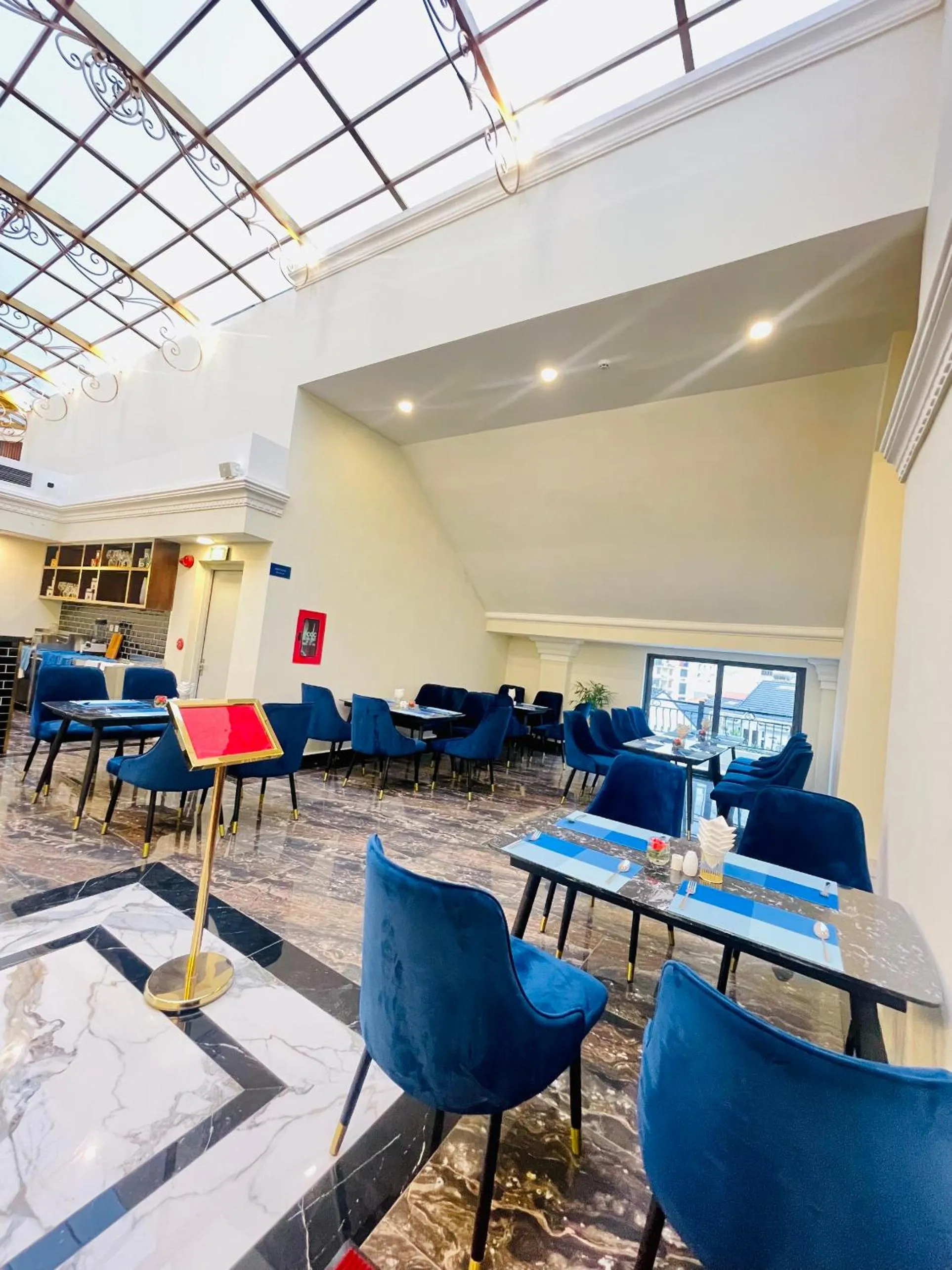 Restaurant/places to eat in Sandals Camellia Hotel