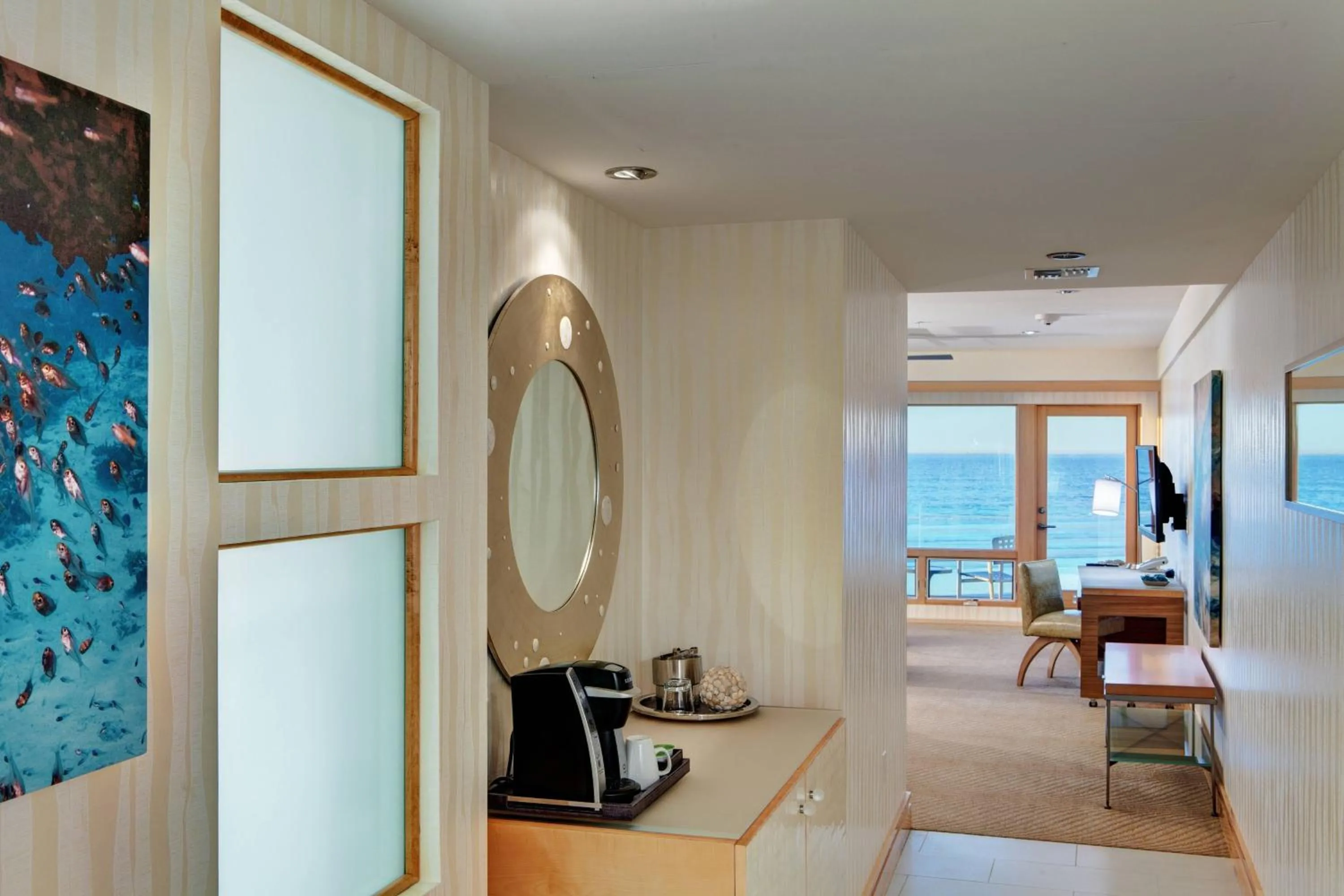 Photo of the whole room in Pier South Resort, Autograph Collection