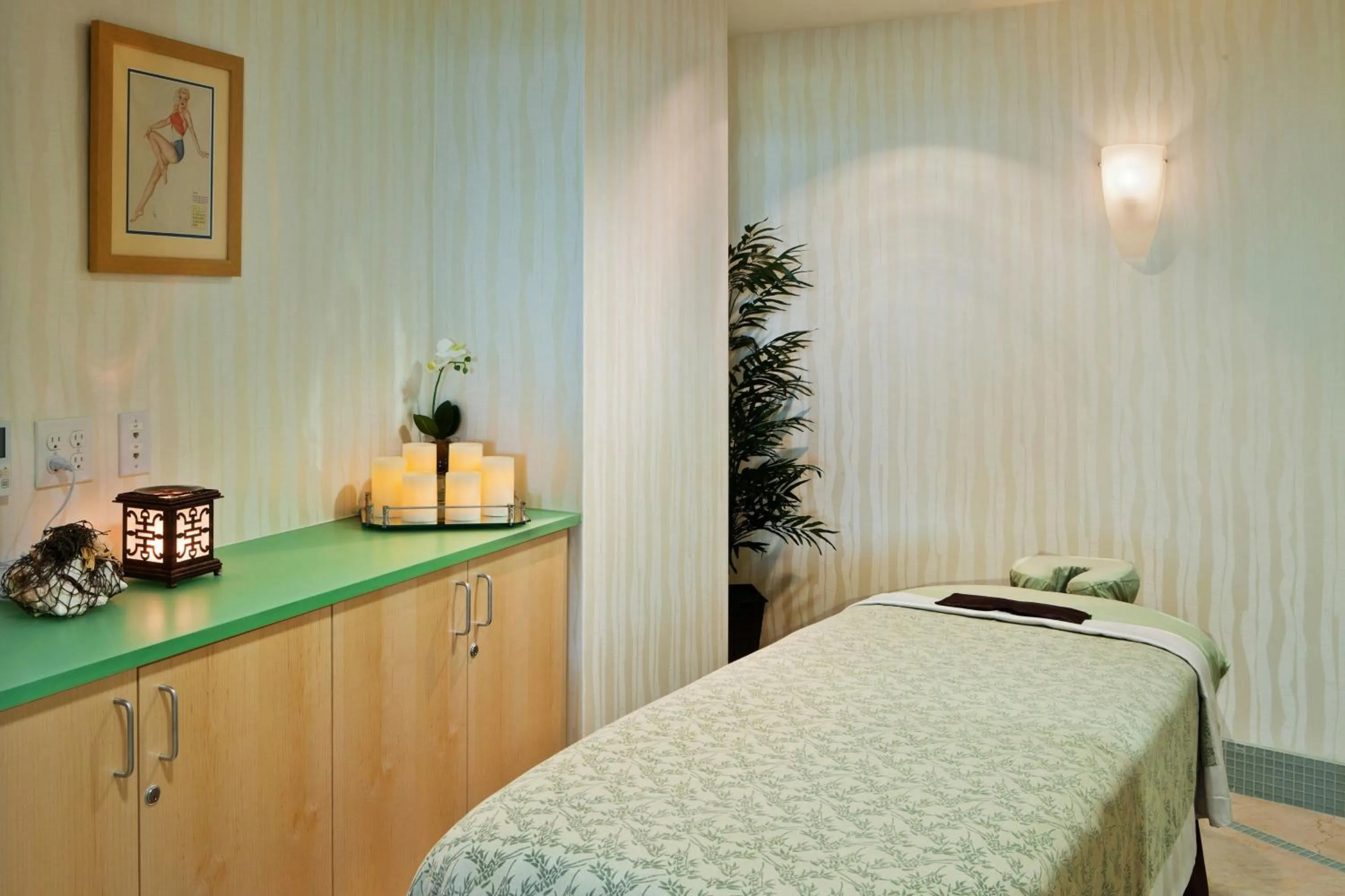 Spa and wellness centre/facilities in Pier South Resort, Autograph Collection