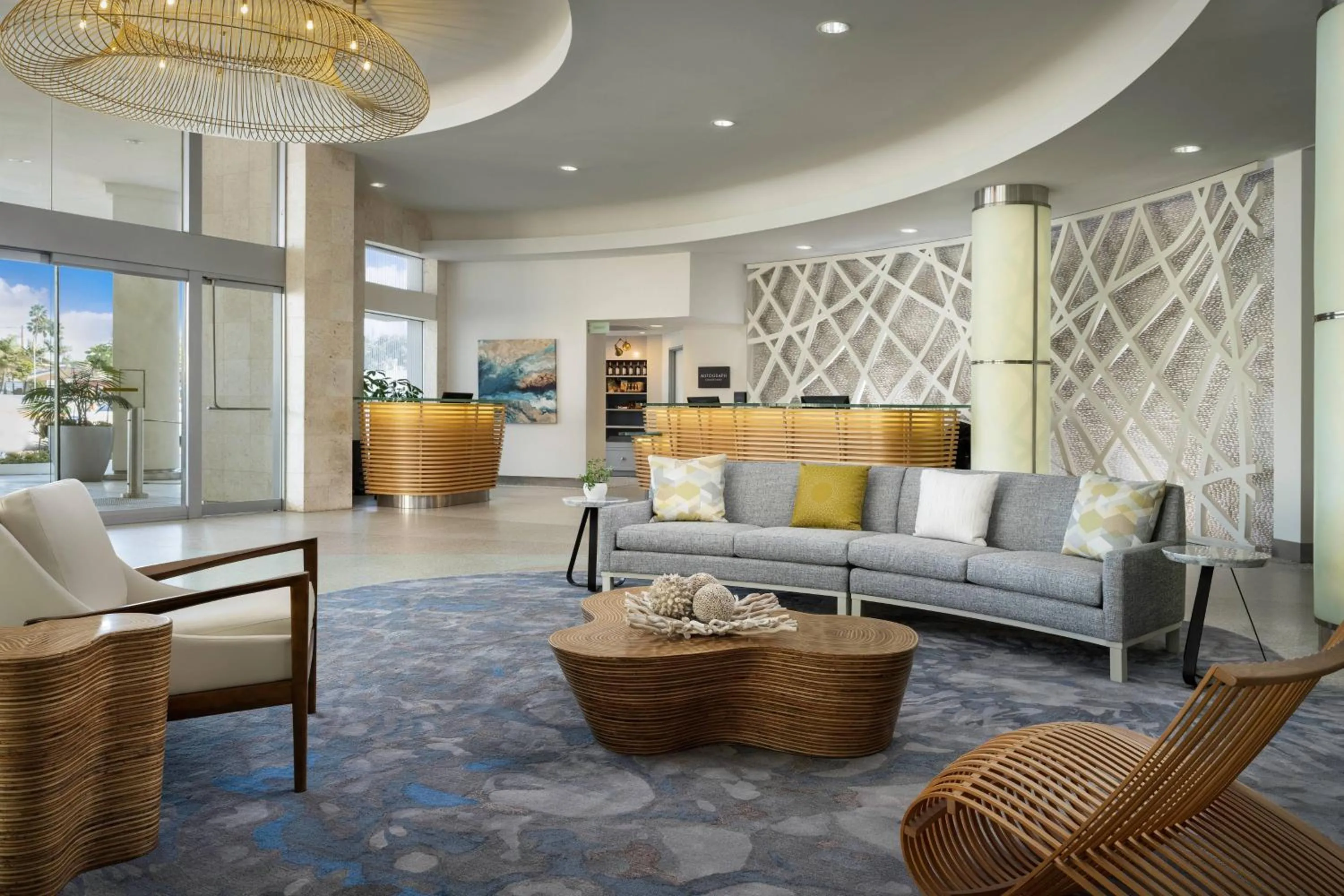 Lobby or reception in Pier South Resort, Autograph Collection