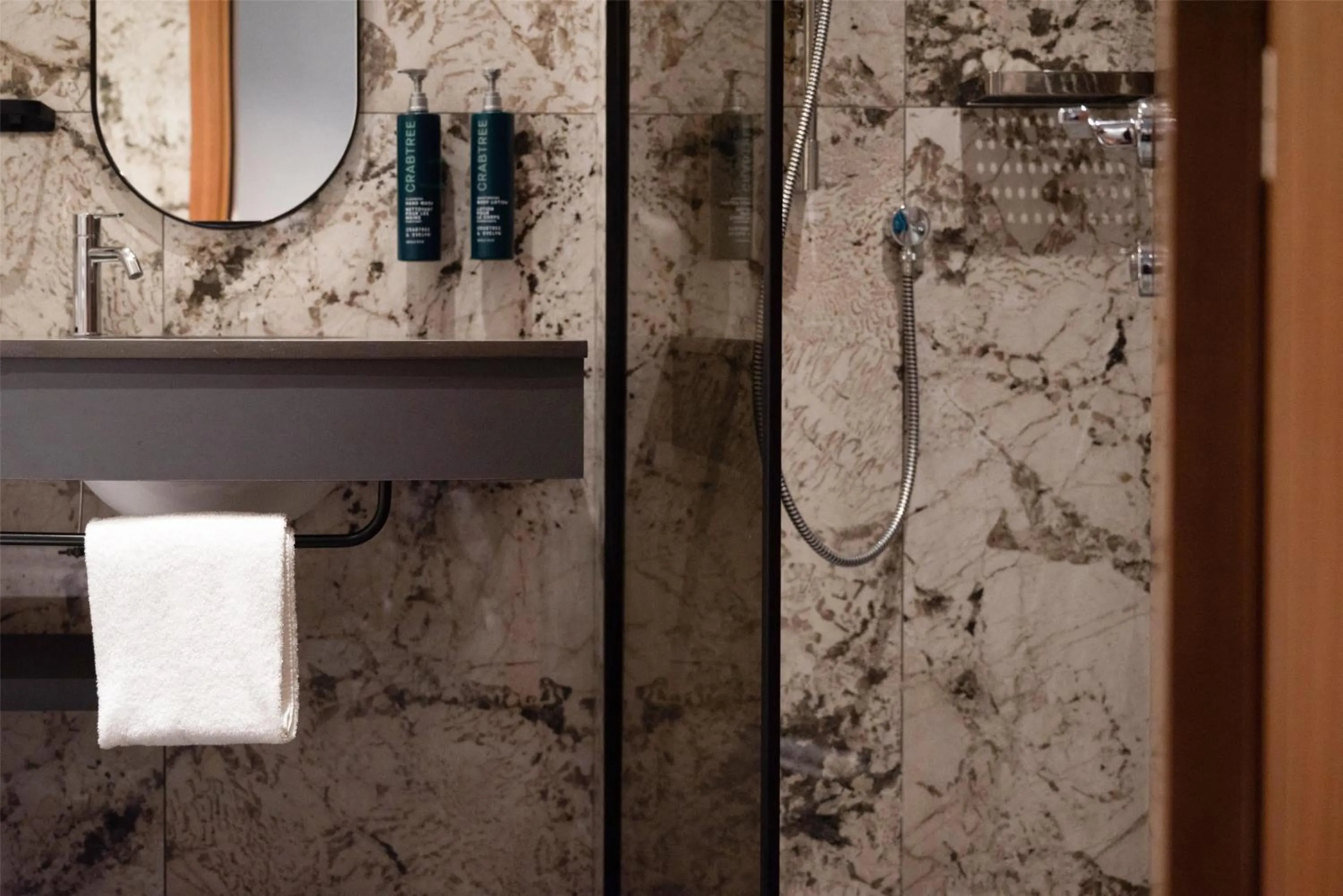 Bathroom in Hilton Milan