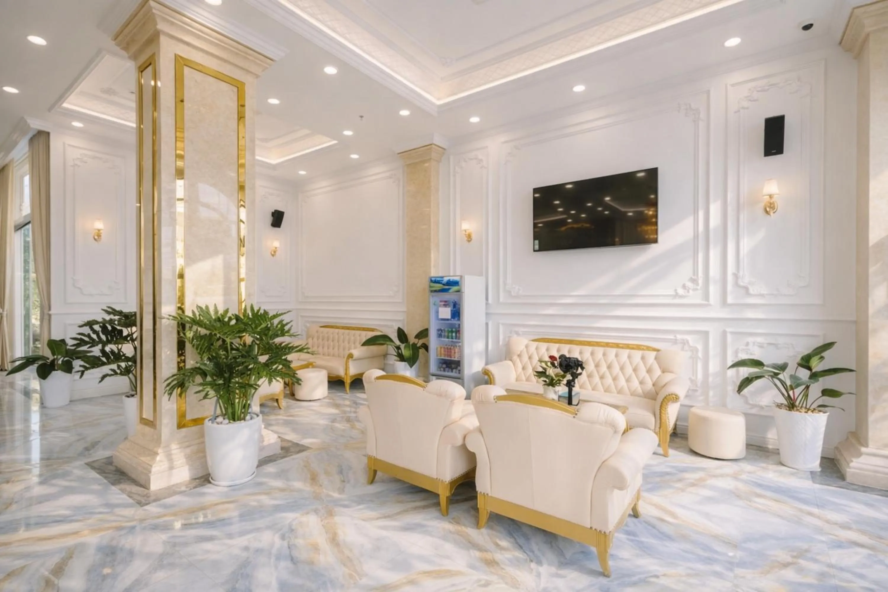 Living room in Thuận Phát Hotel