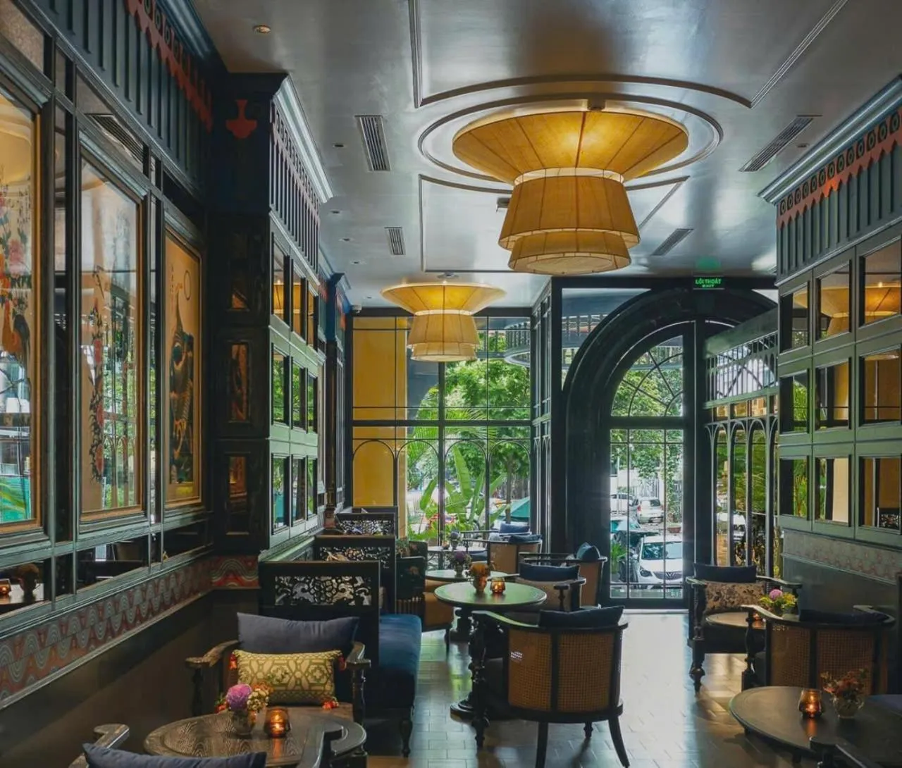 Restaurant/places to eat in 22Land Heritage Hotel & Retreat