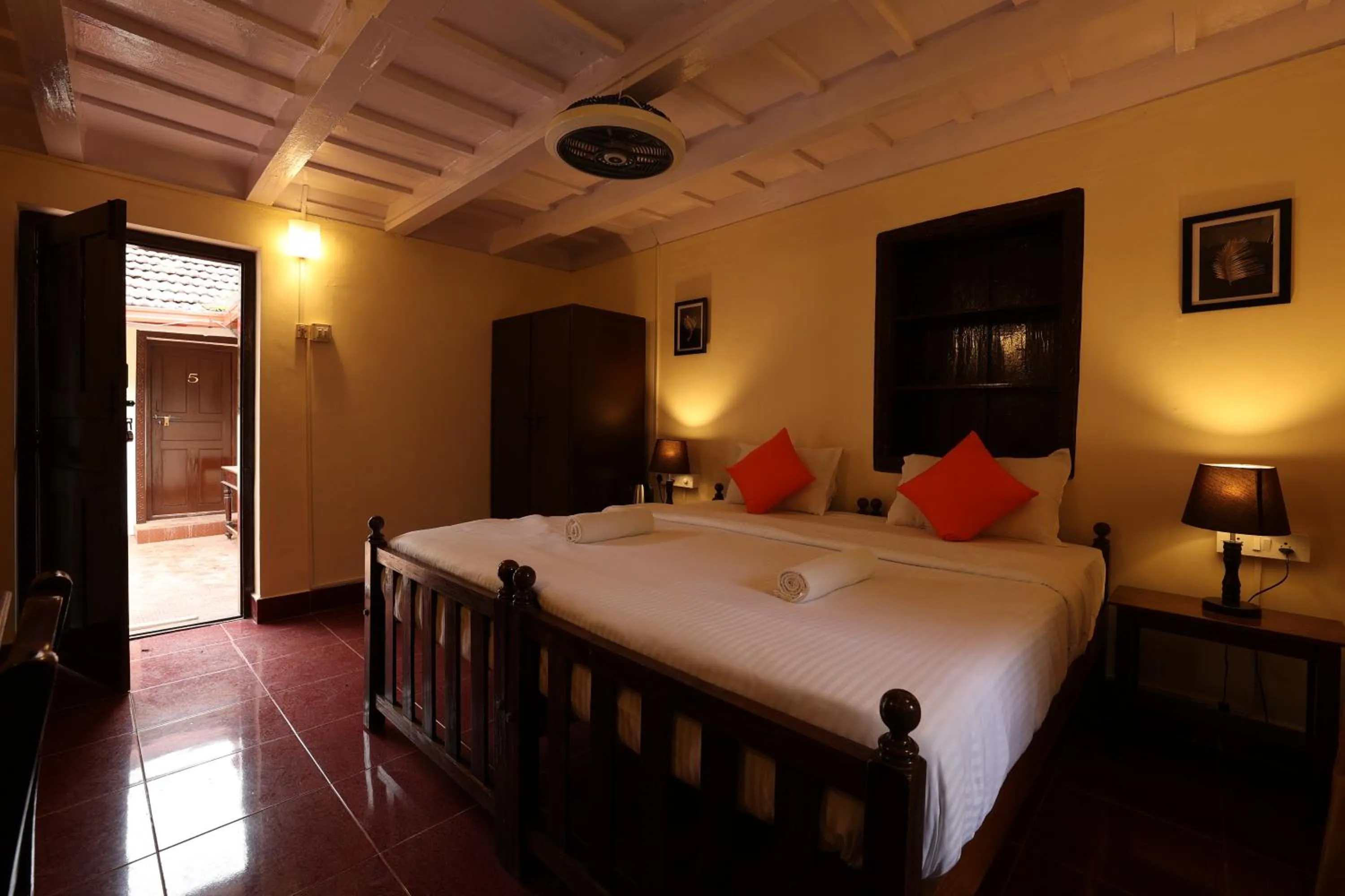 Bed in Avadale Coorg - Stag Groups Not Allowed