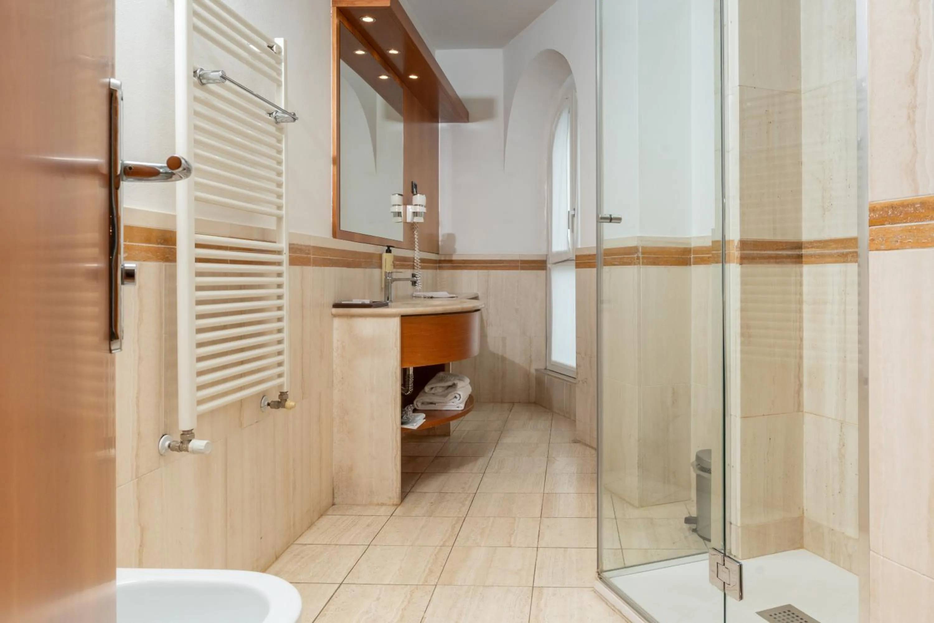 Bathroom in Hotel Royal Falcone