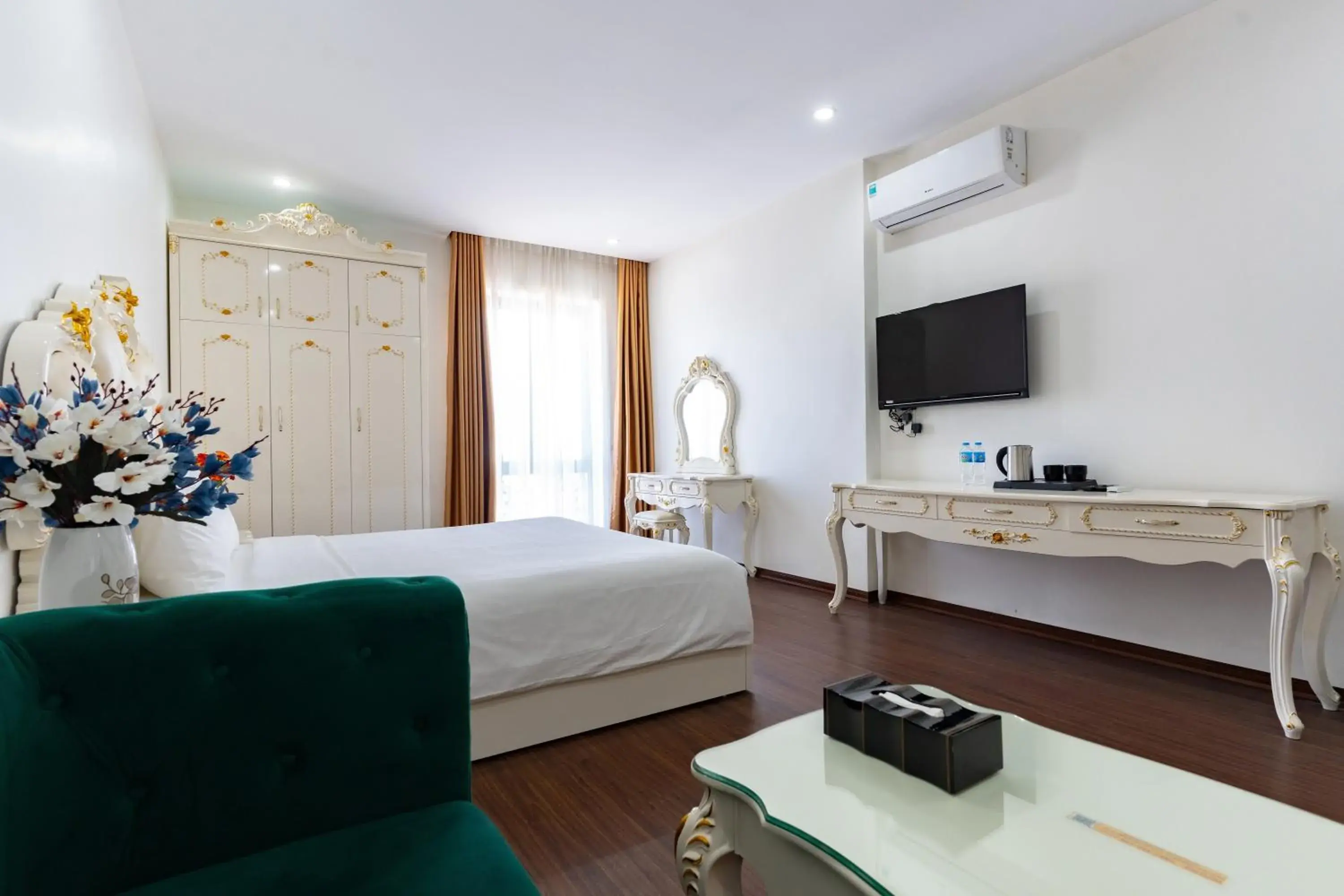 Deluxe King Studio in Grand Hill Hotel & Apartment Deluxe King Studio in Grand Hill Hotel & Apartment