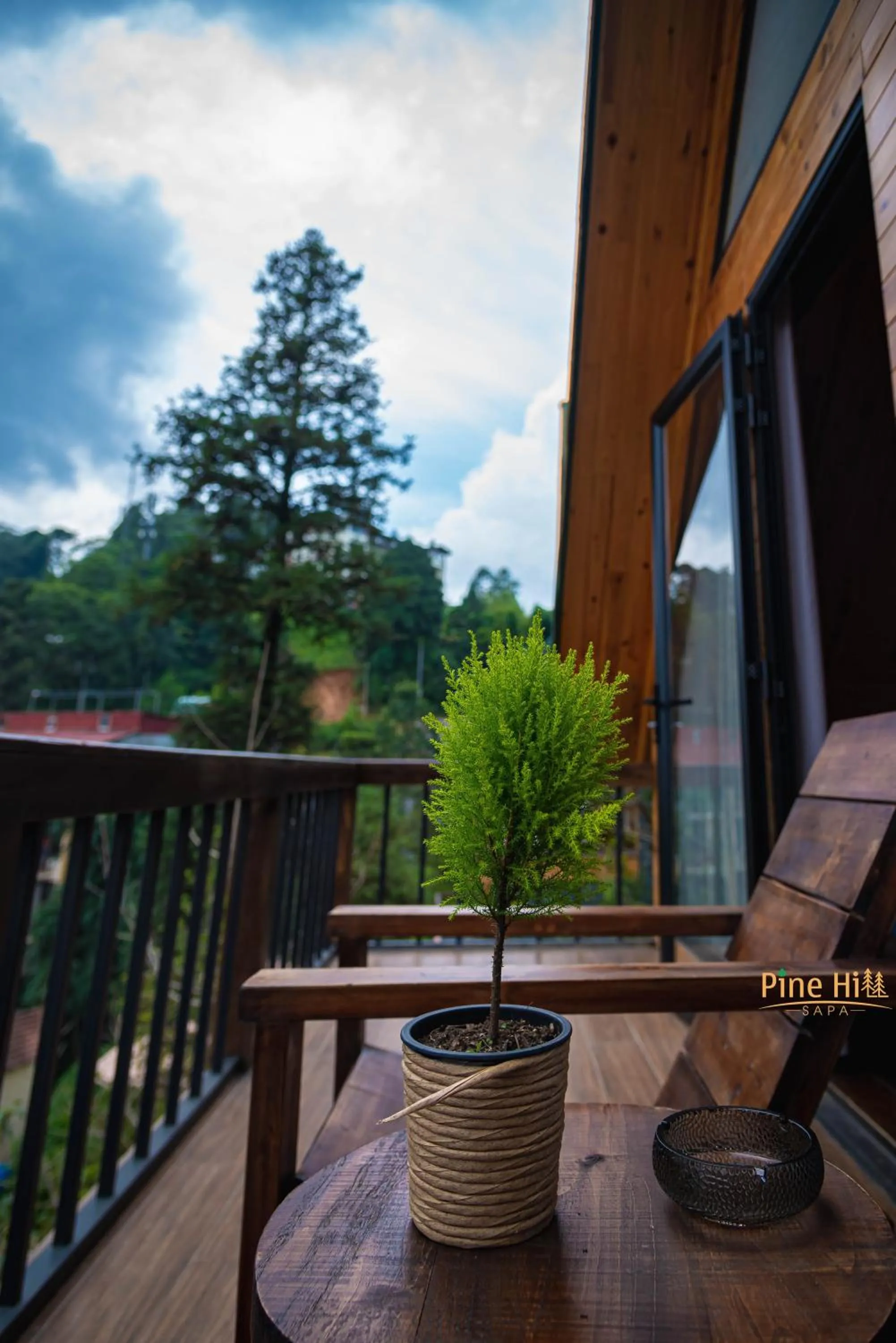 Balcony/Terrace in Sapa Pine Hill Eco Lodge
