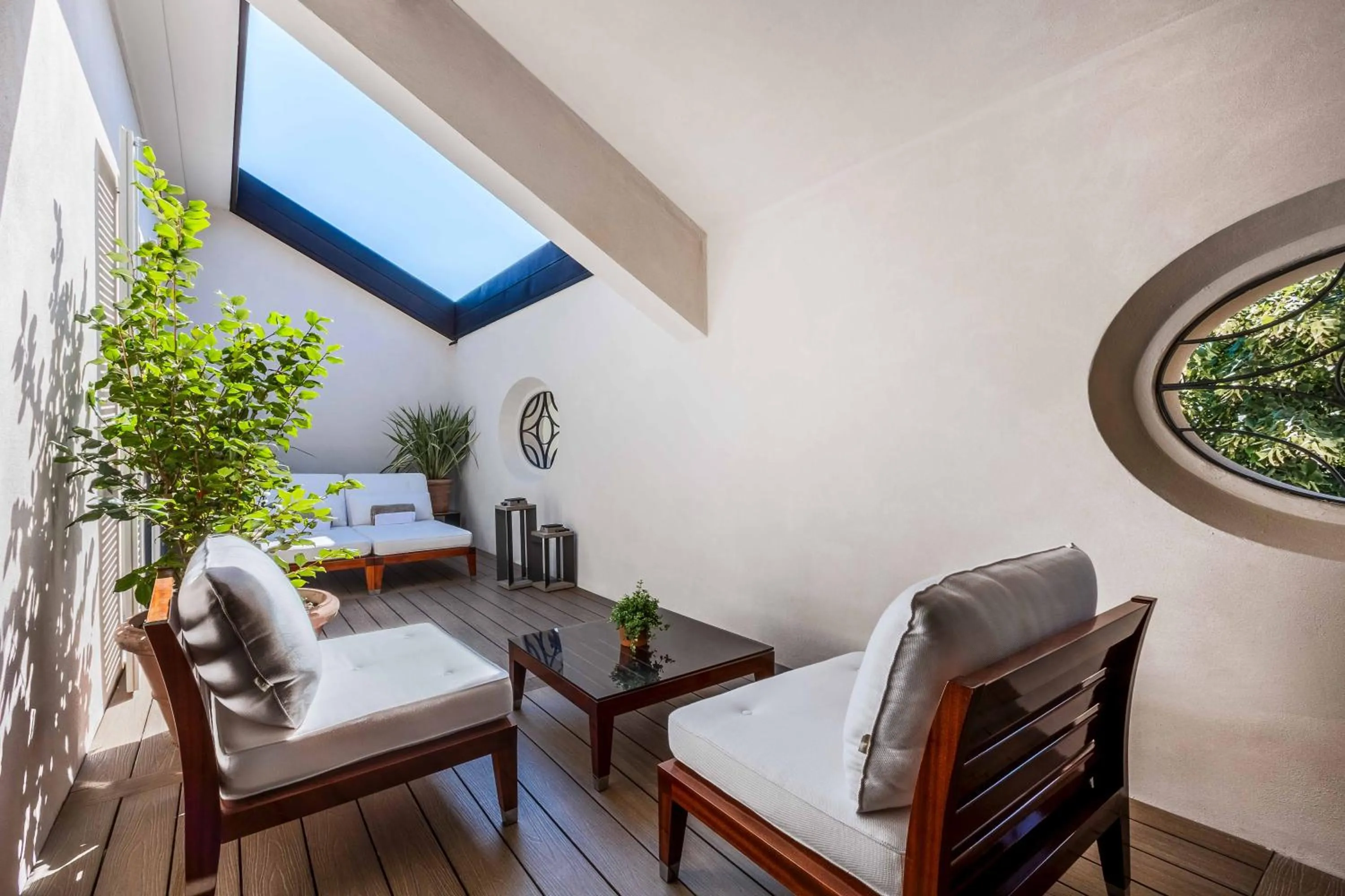 Patio in Portrait Milano - Lungarno Collection