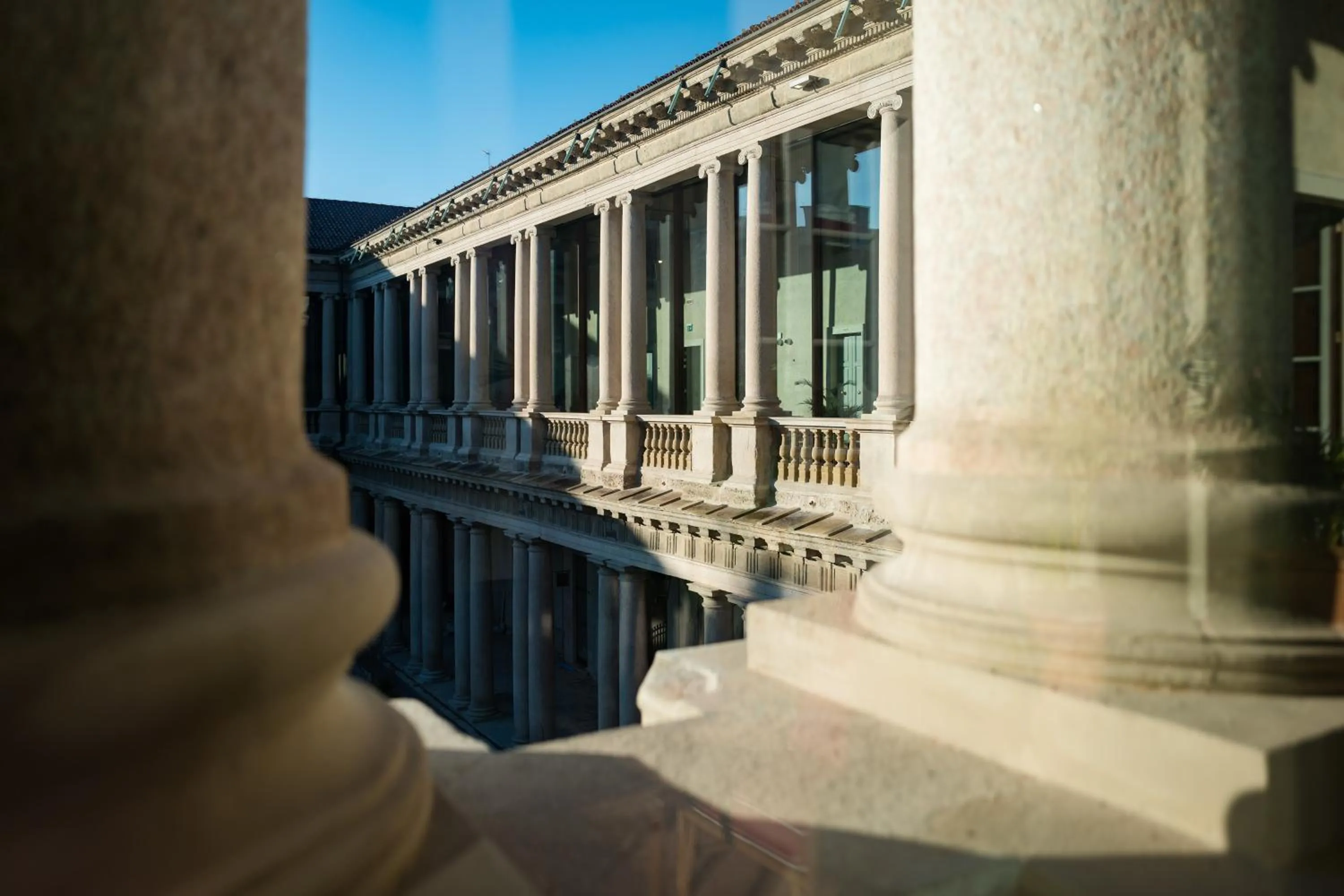 Property building in Portrait Milano - Lungarno Collection