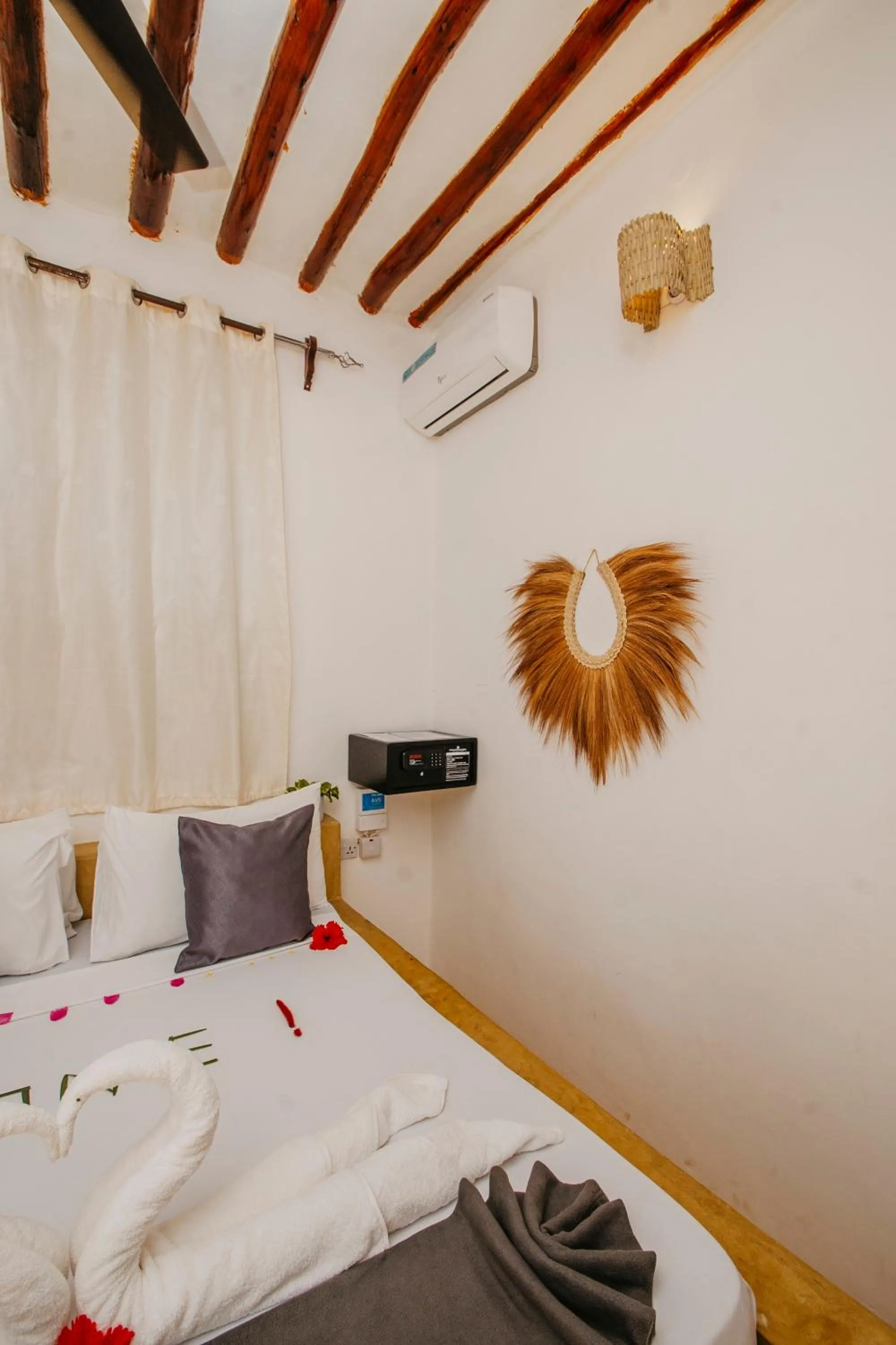 Bed in Equalia Rose Hotel