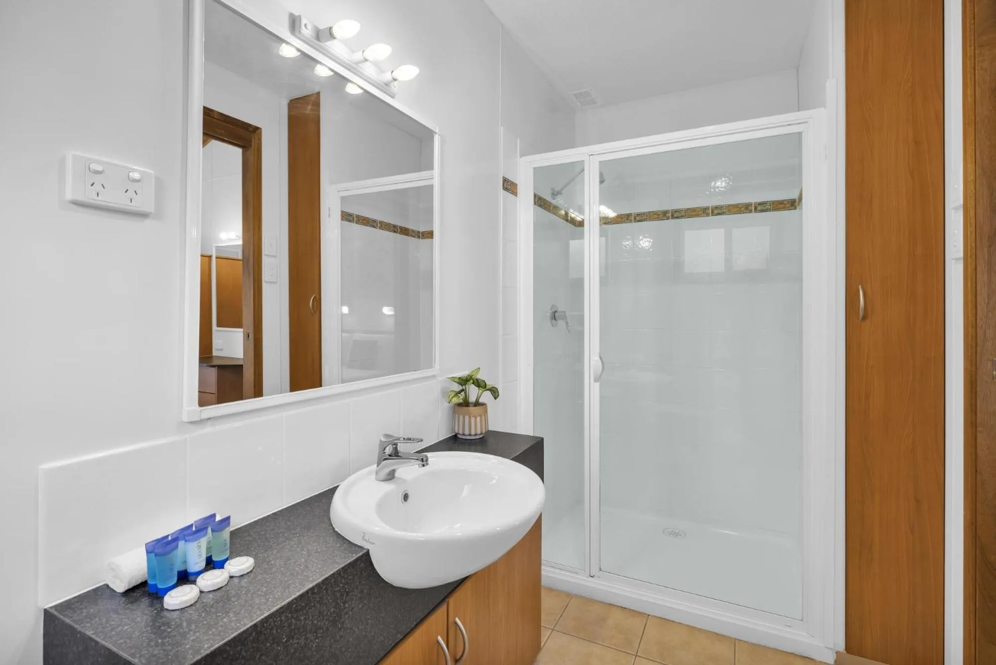 Bathroom in Metung Holiday Villas