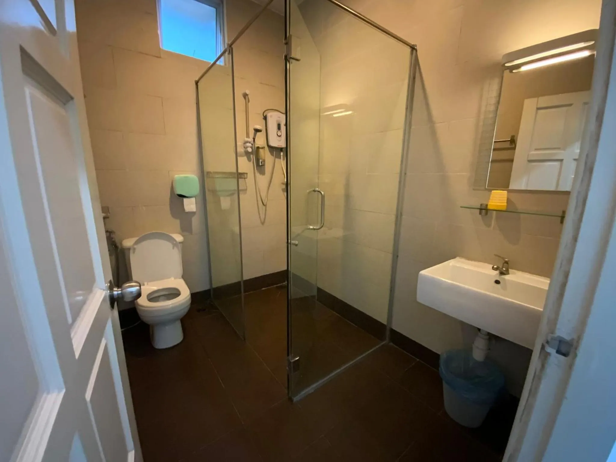 Bathroom in Highlanders Garden Guesthouse at Arundina Cameron Highlands