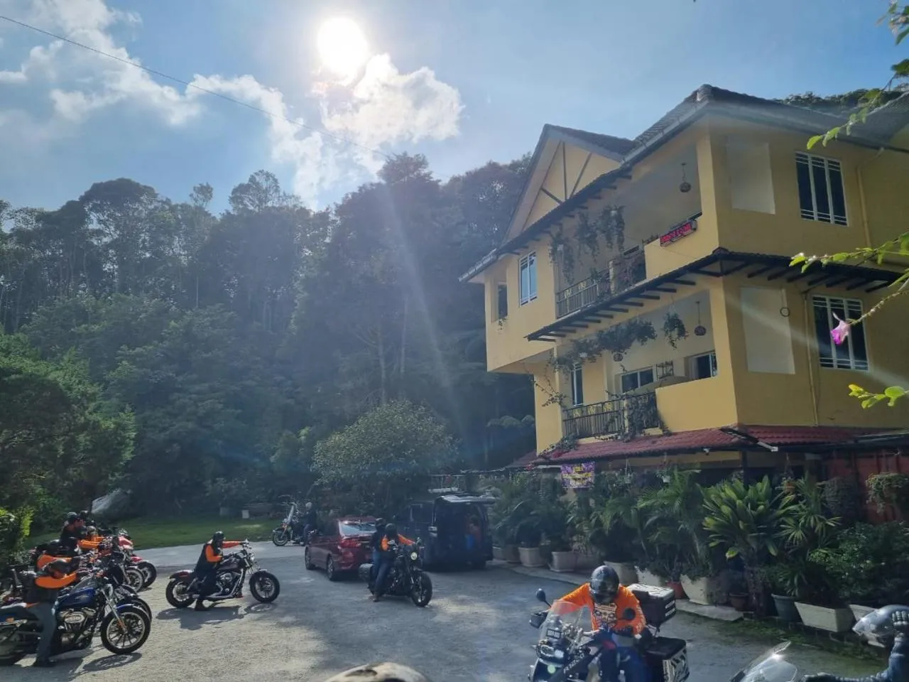 Property building in Highlanders Garden Guesthouse at Arundina Cameron Highlands