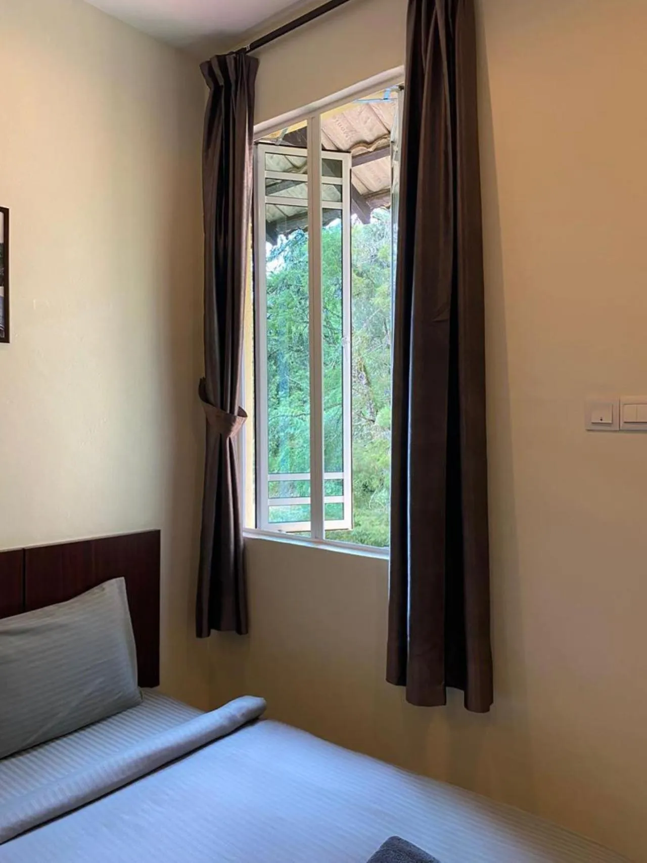 Bedroom, Bed in Highlanders Garden Guesthouse at Arundina Cameron Highlands