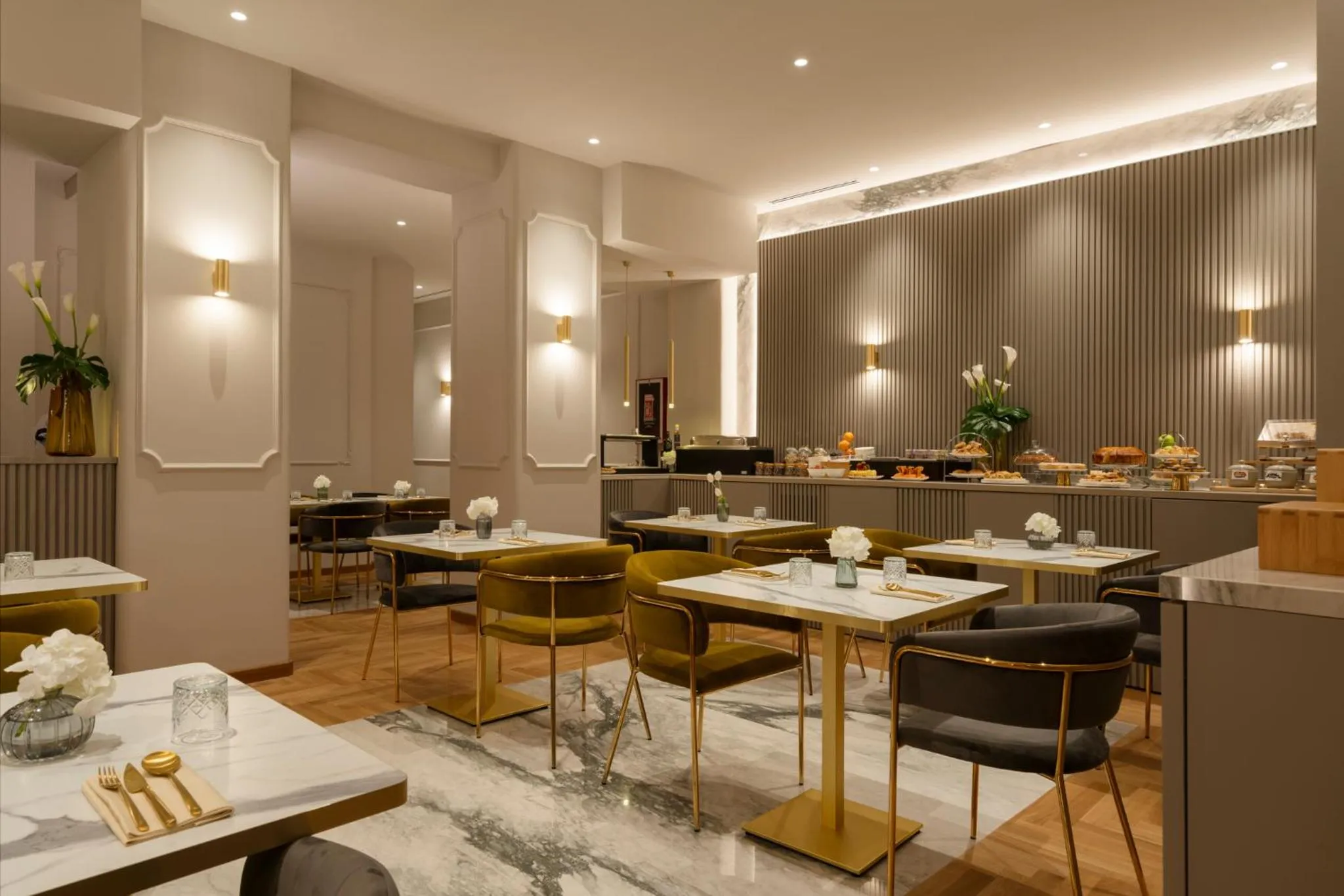 Lounge or bar in Hotel Centrale