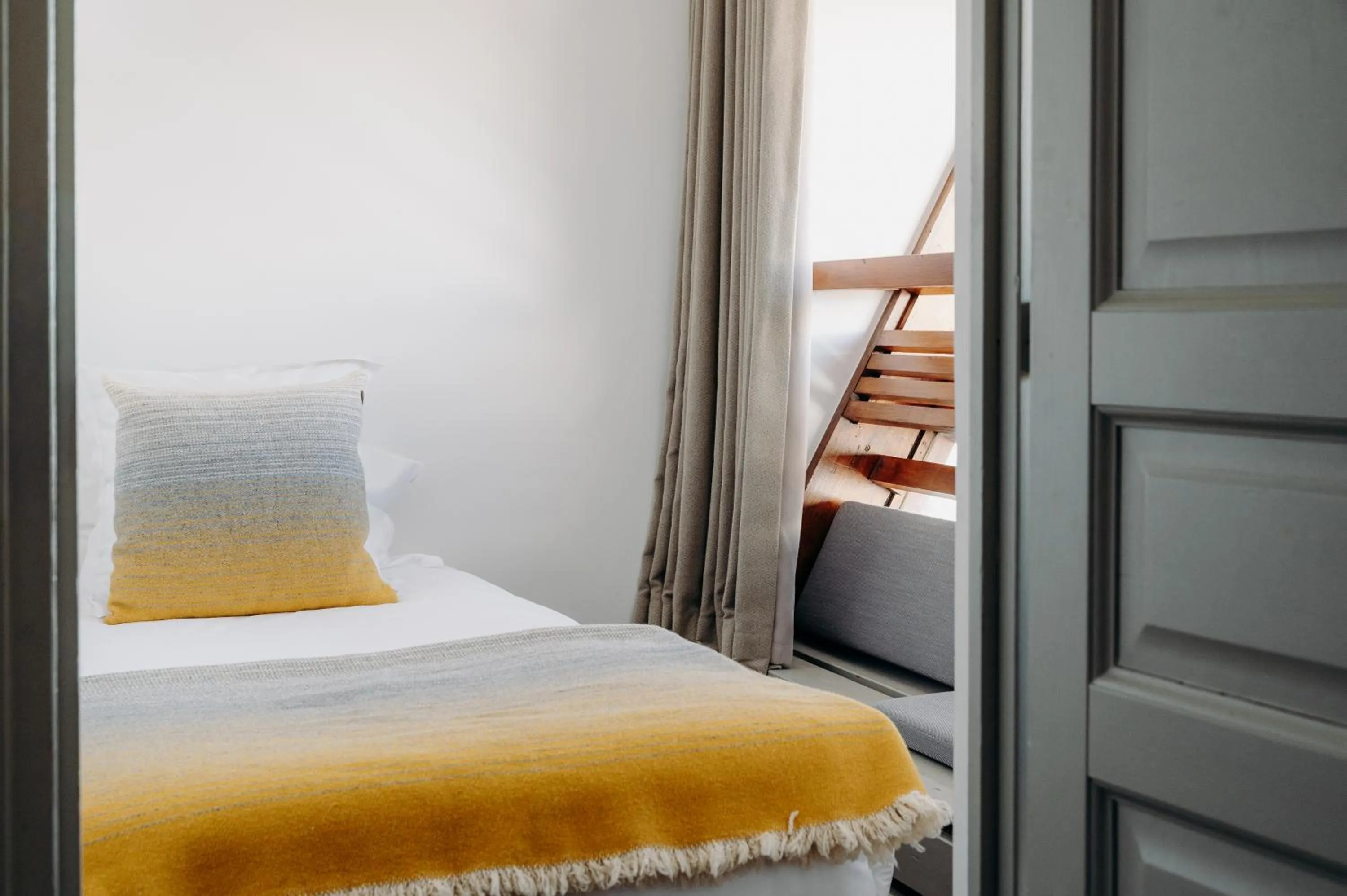 Bed in La Cachette, Friendly Hotel & Spa