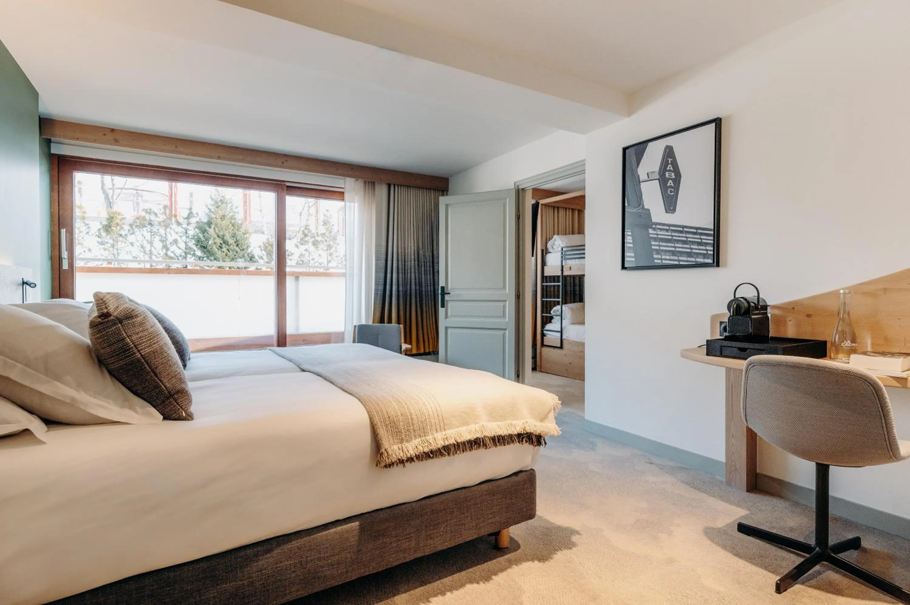 Bed in La Cachette, Friendly Hotel & Spa