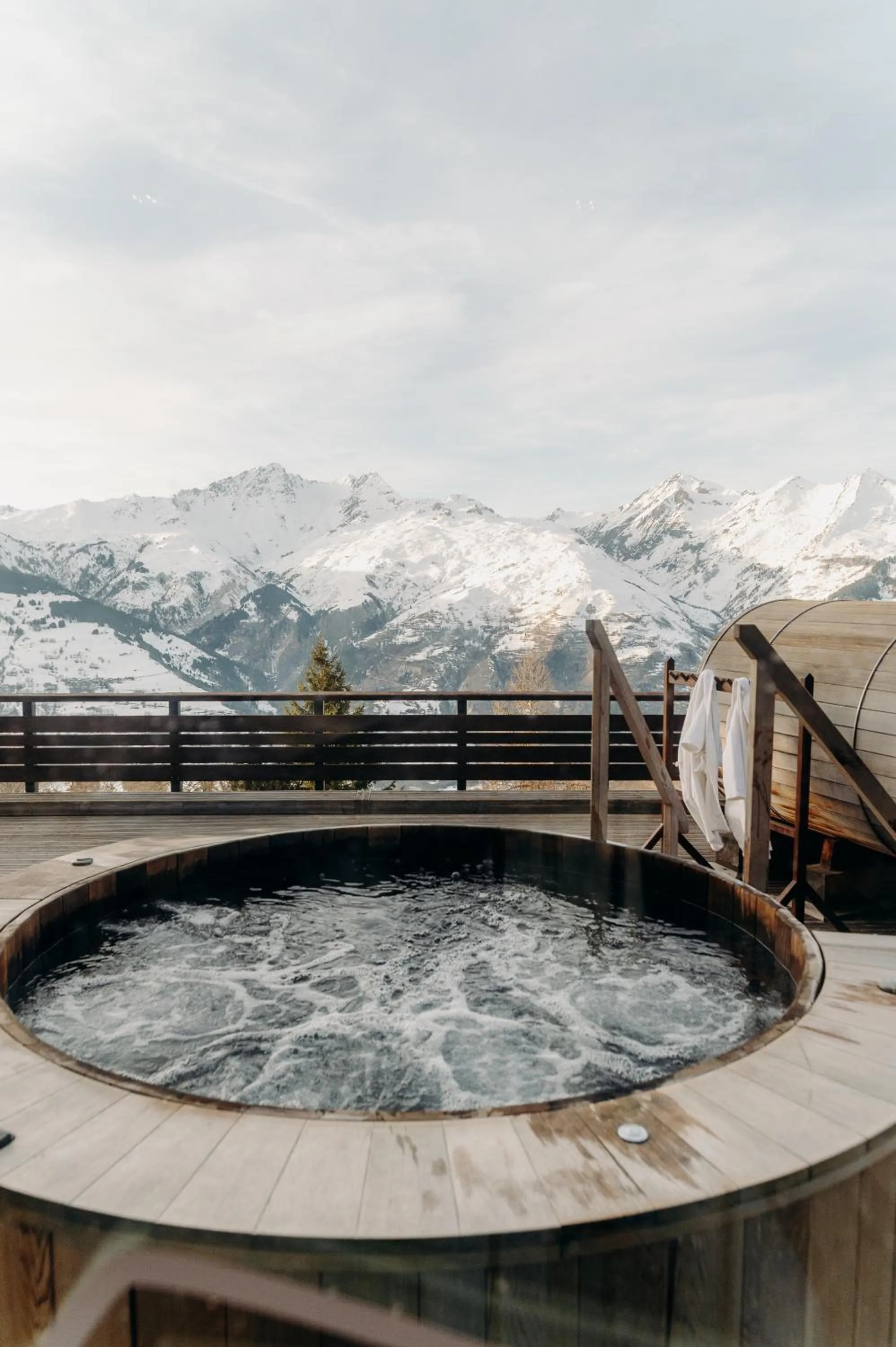 Day in La Cachette, Friendly Hotel & Spa