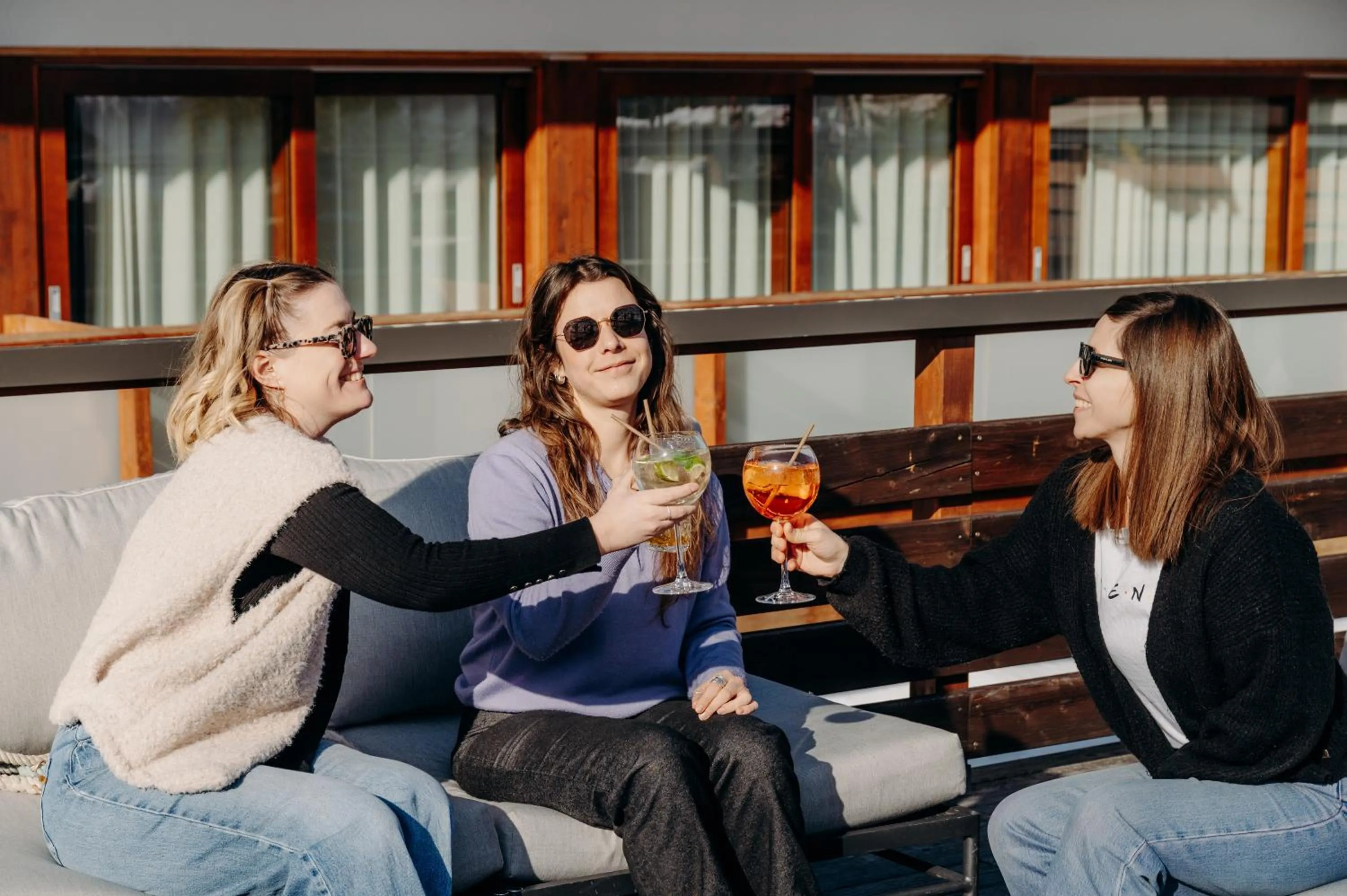 People in La Cachette, Friendly Hotel & Spa