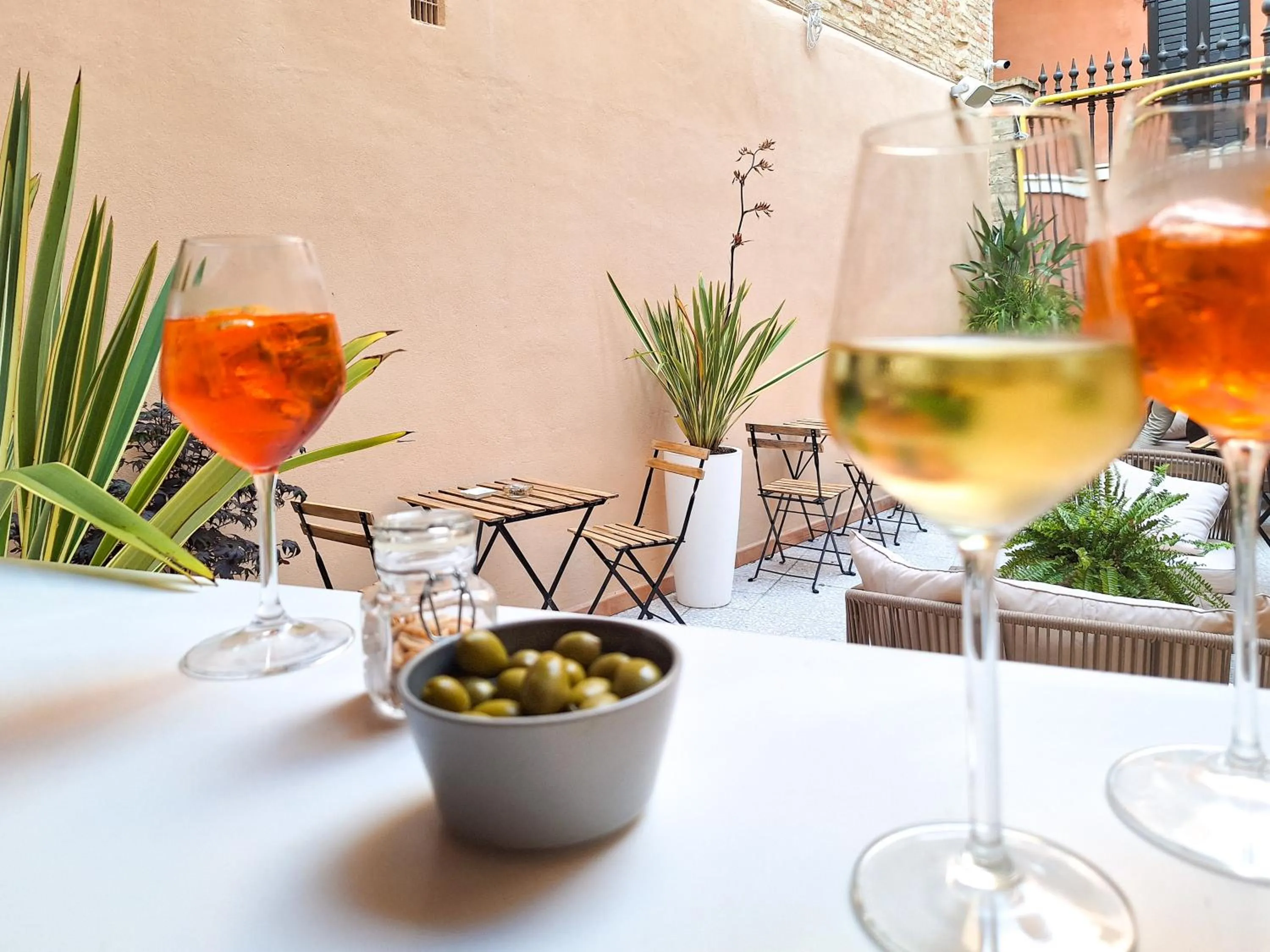 Food and drinks in Hotel Lauri