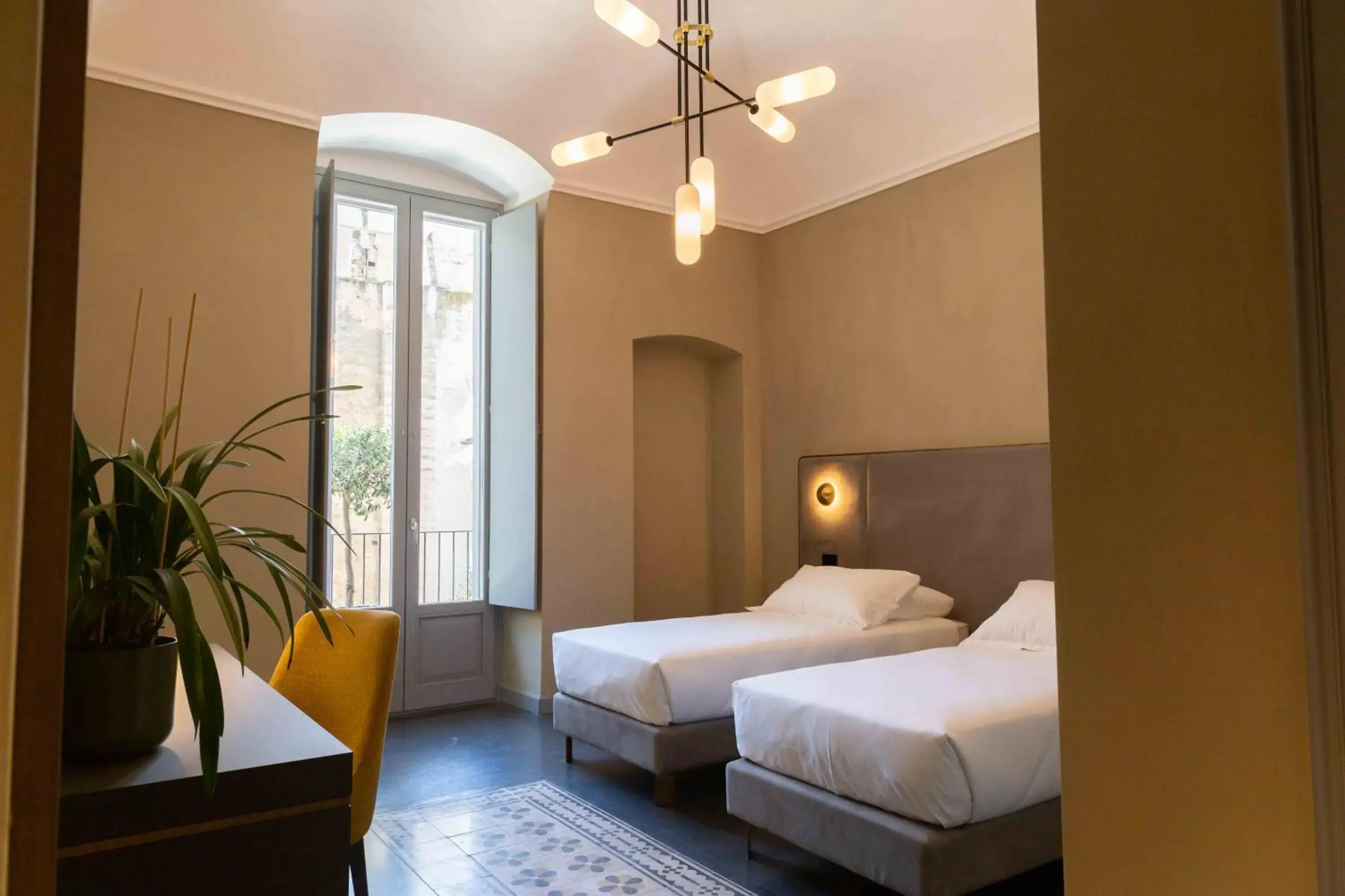 Superior Double or Twin Room with Terrace in VIS Urban Suites&Spa Superior Double or Twin Room with Terrace in VIS Urban Suites&Spa