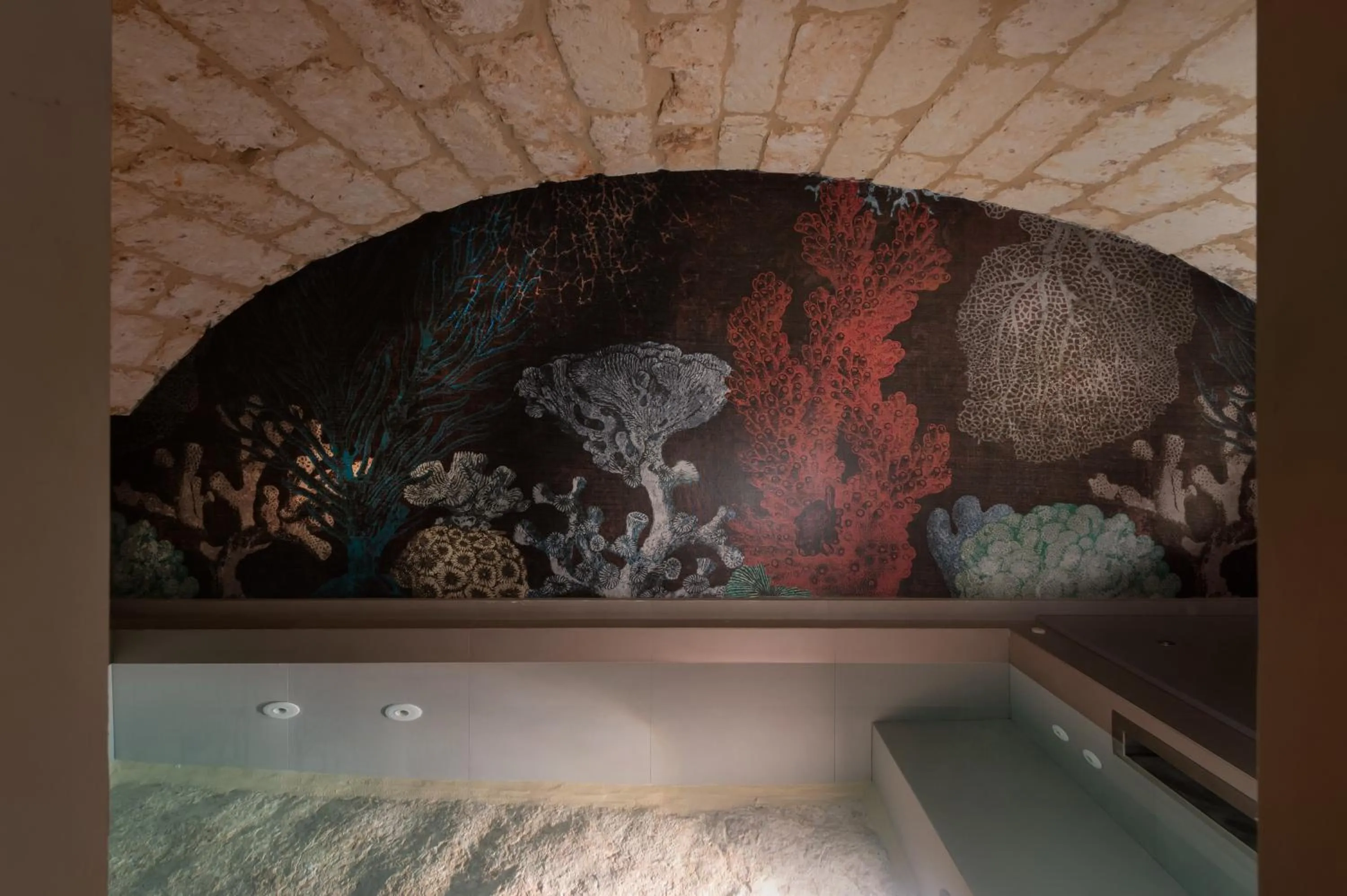 Hot Tub in VIS Urban Suites&Spa