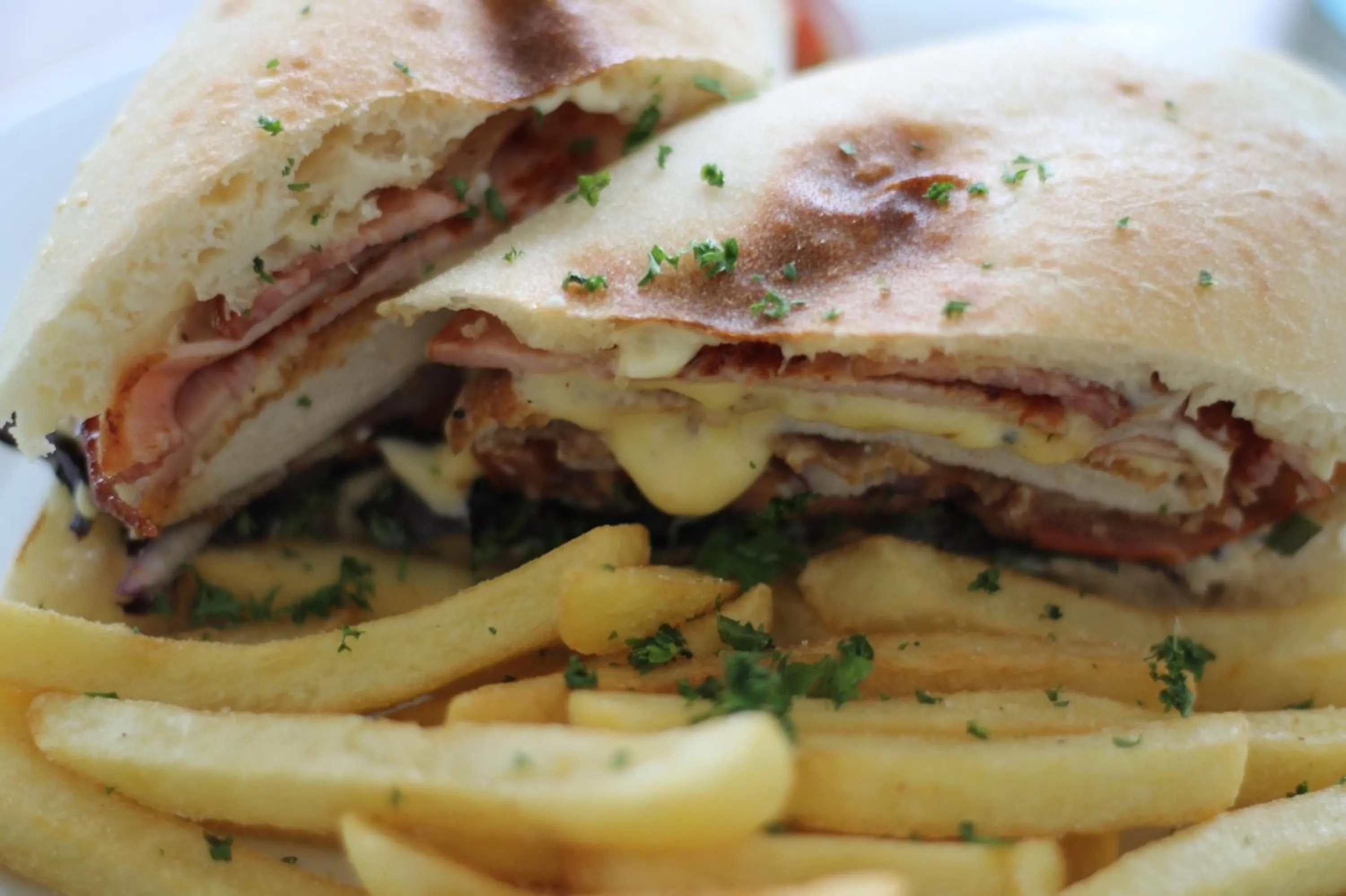 Restaurant/places to eat in Sarina Motor Inn