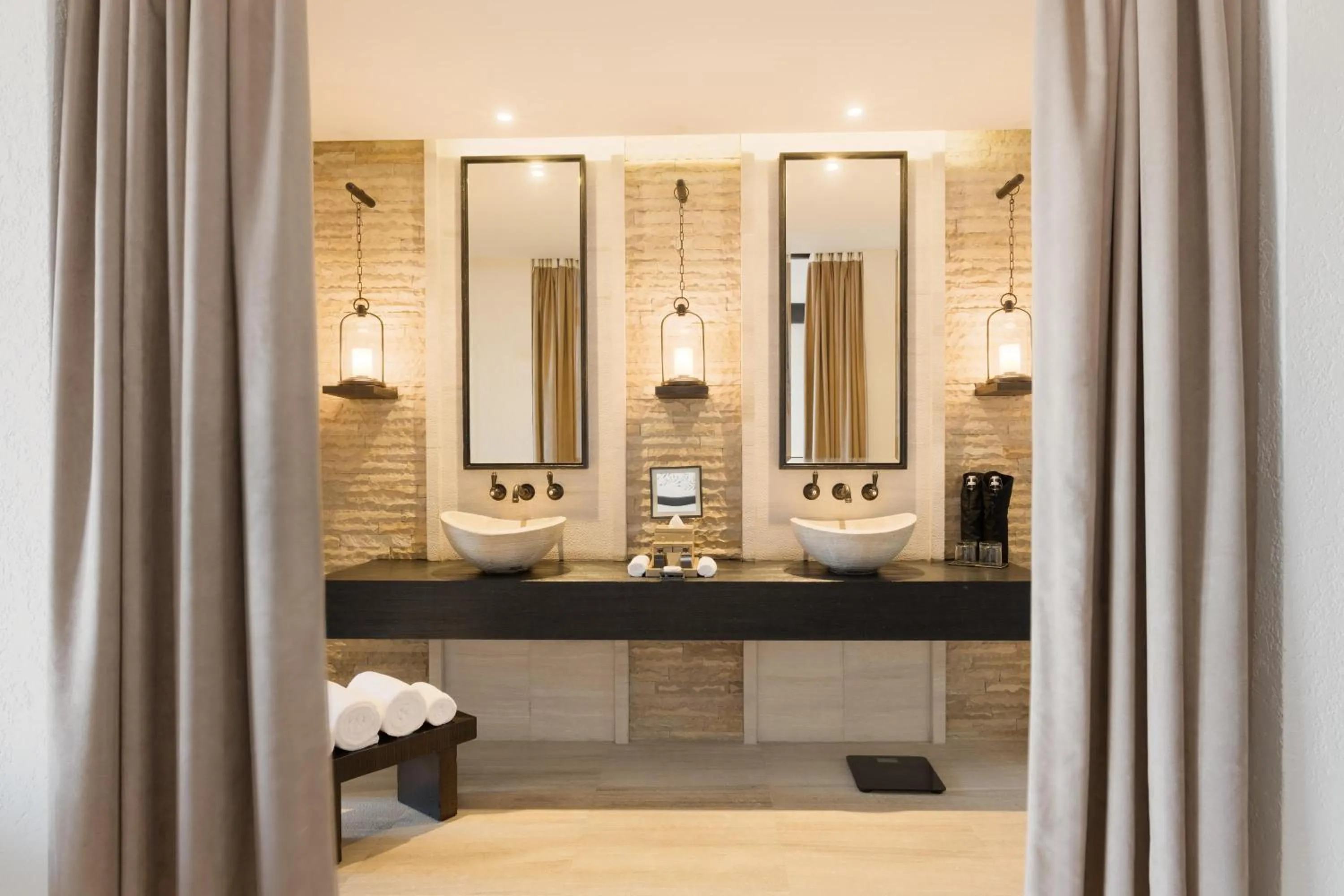 Bathroom in Alila Jabal Akhdar