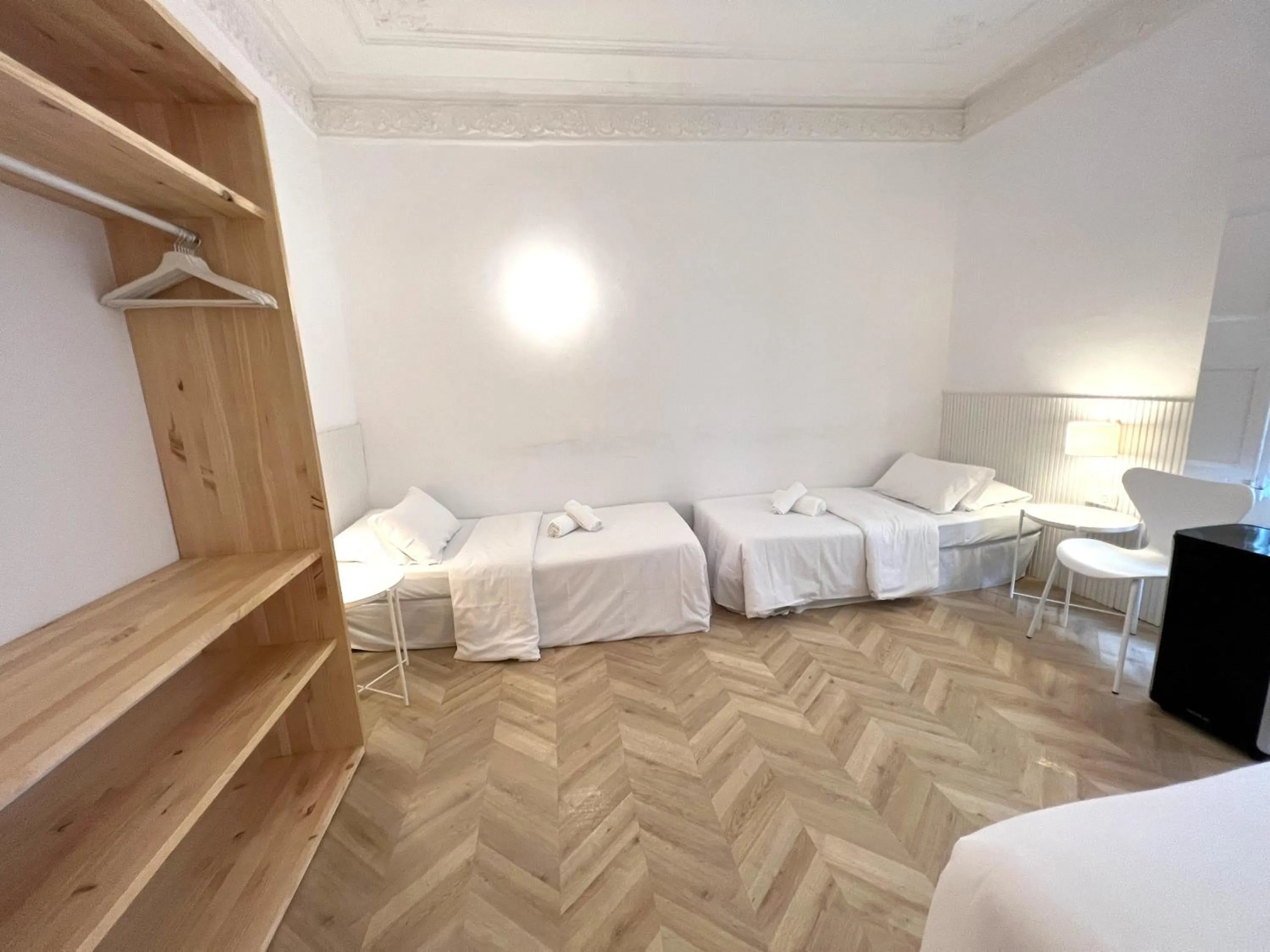 Bedroom, Bed in The MO GOTIC