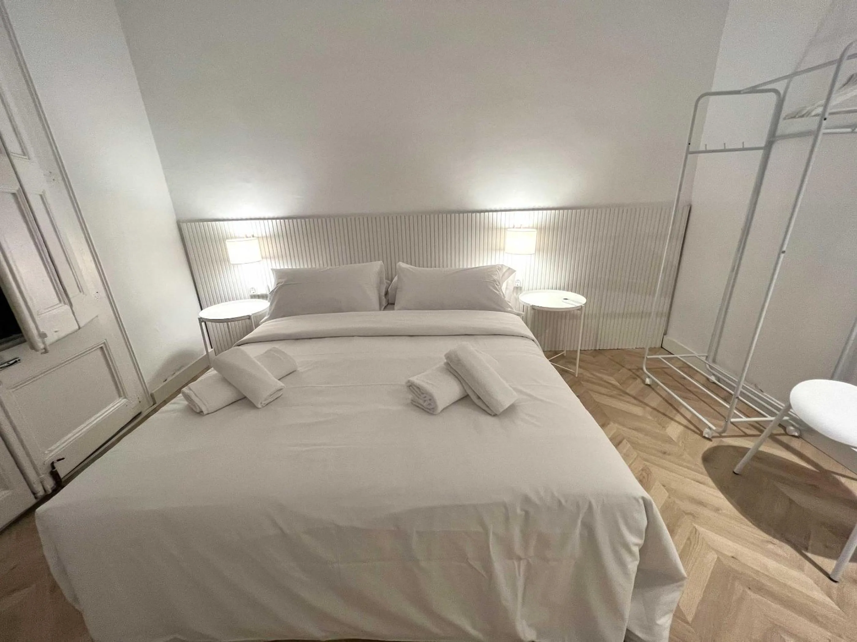 Bedroom, Bed in The MO GOTIC