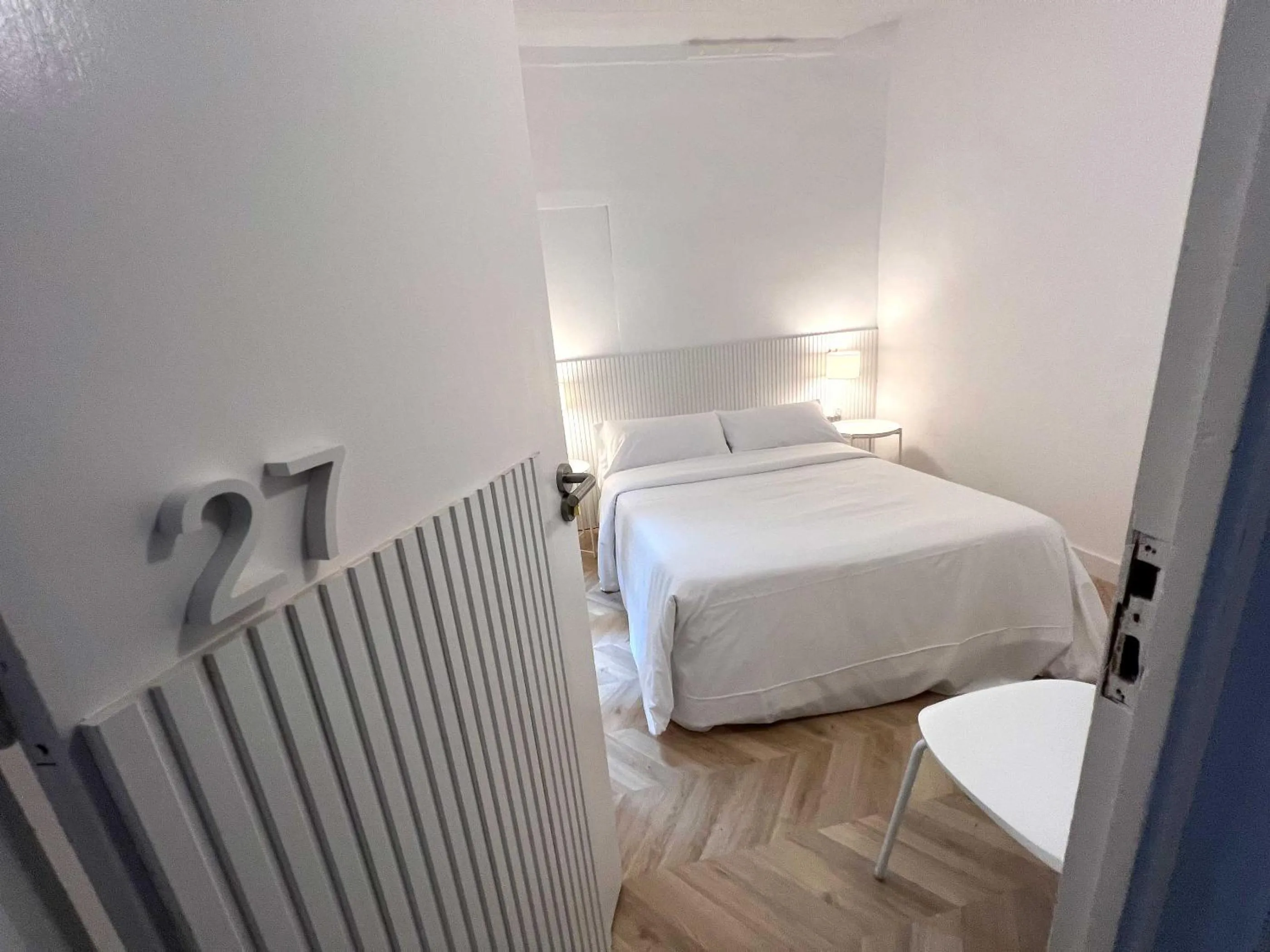 Bedroom, Bed in The MO GOTIC