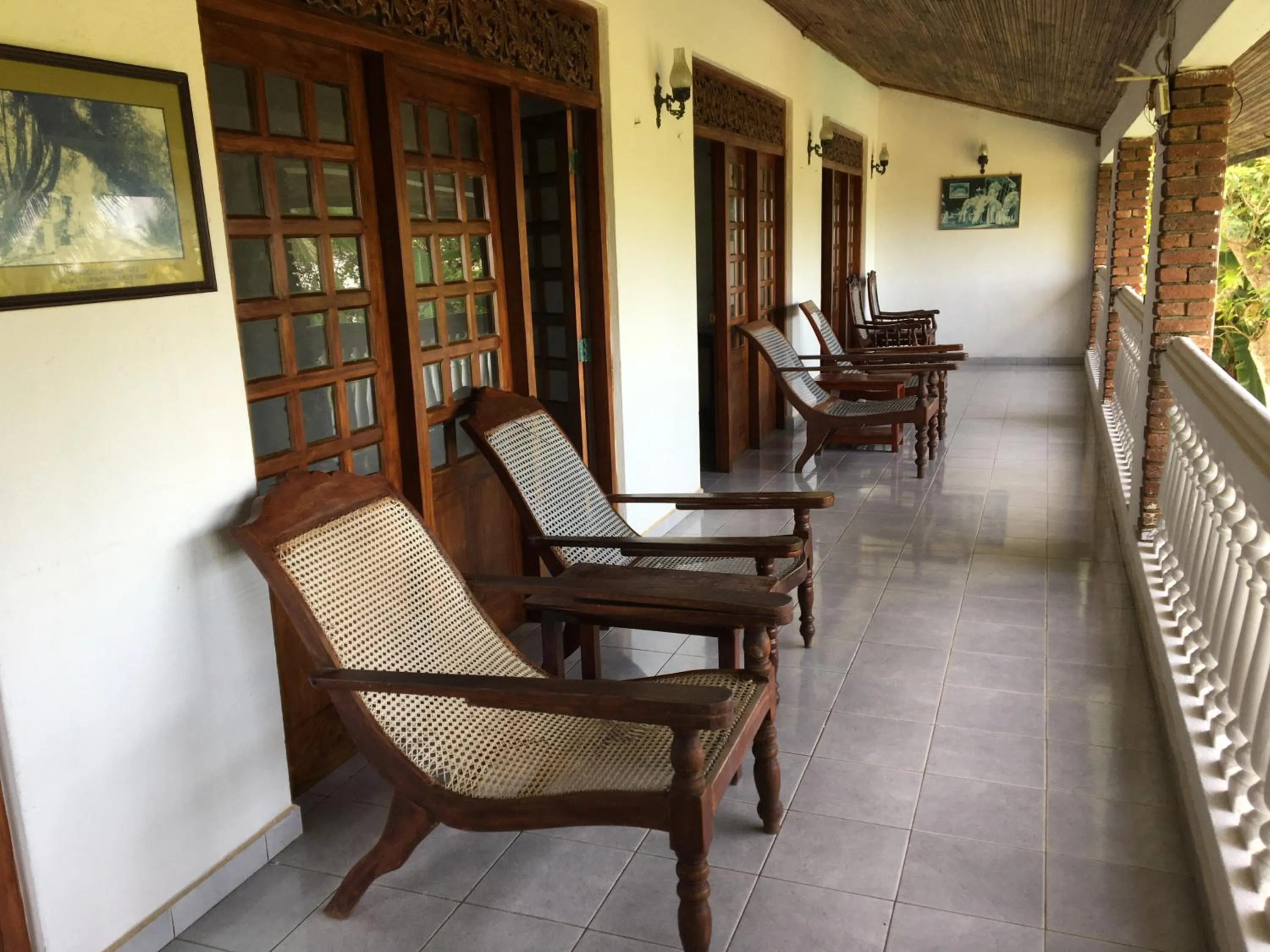 Seating area in Little Paradise