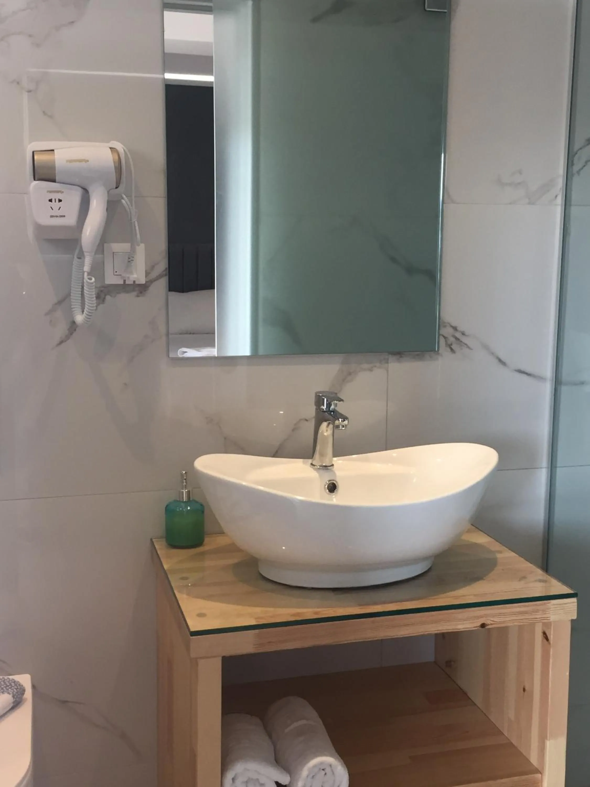 Bathroom in City Pearl Hotel