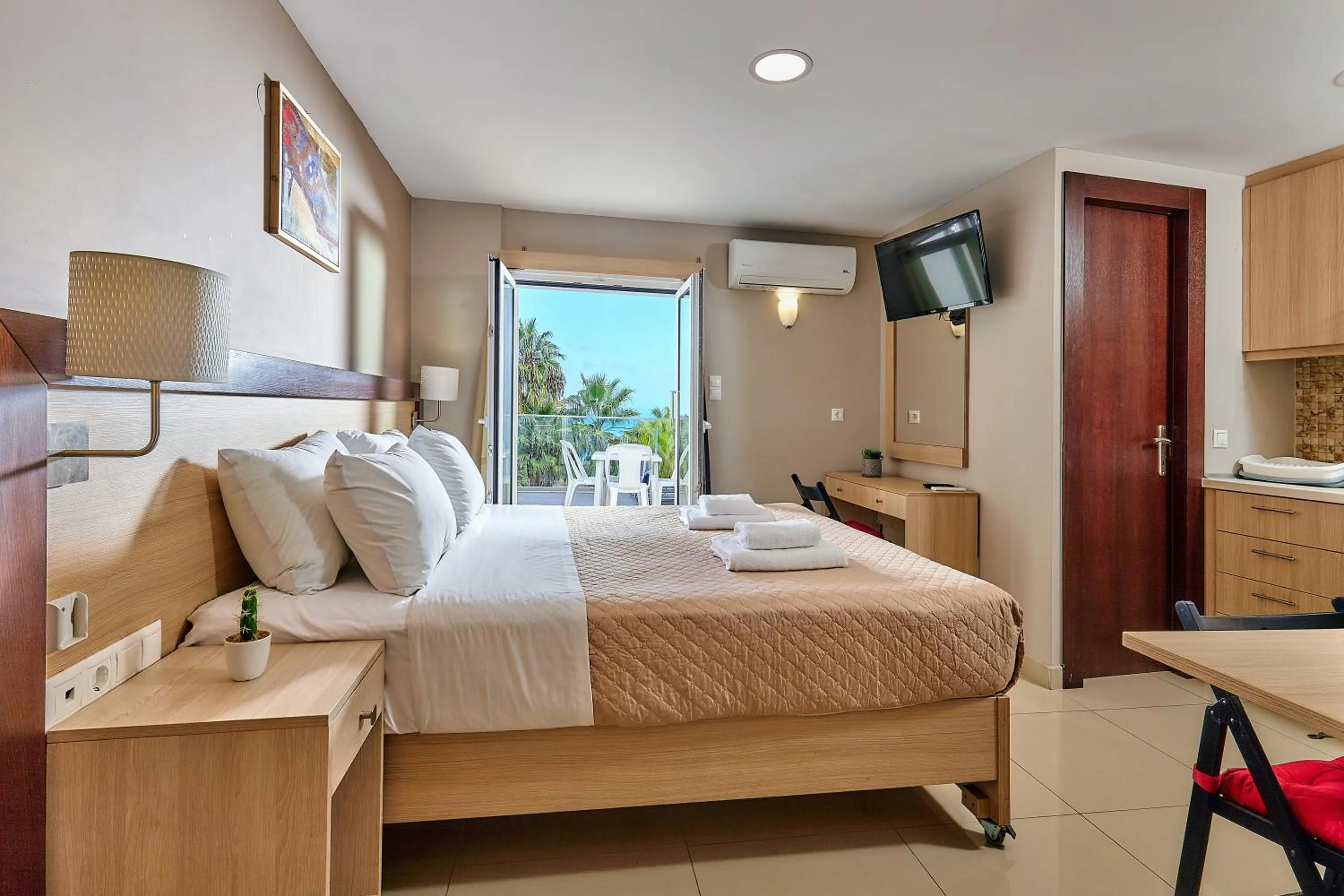 Bed in Dorian Boutique Hotel-Apartments