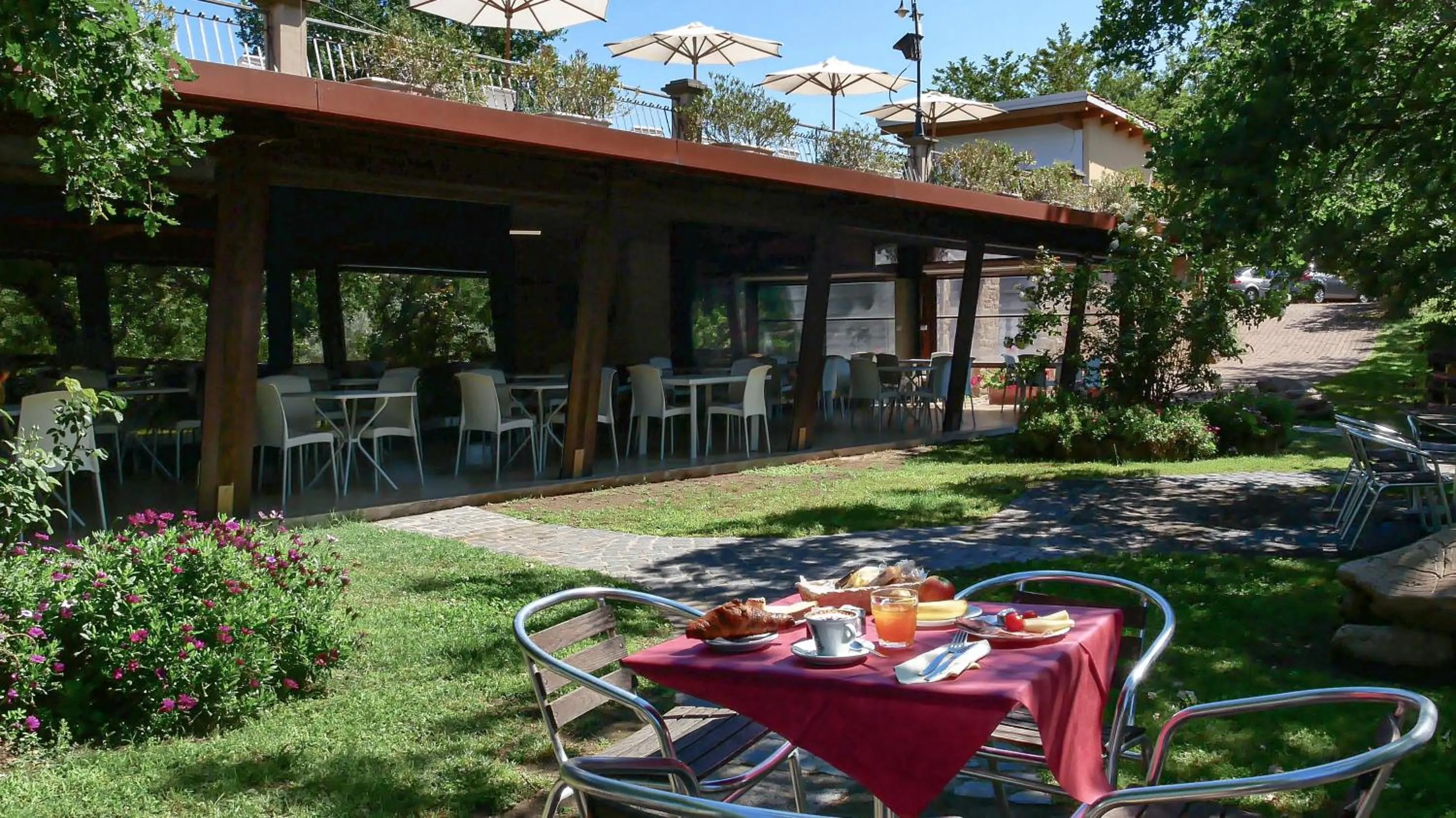 Breakfast in Villaggio Le Querce