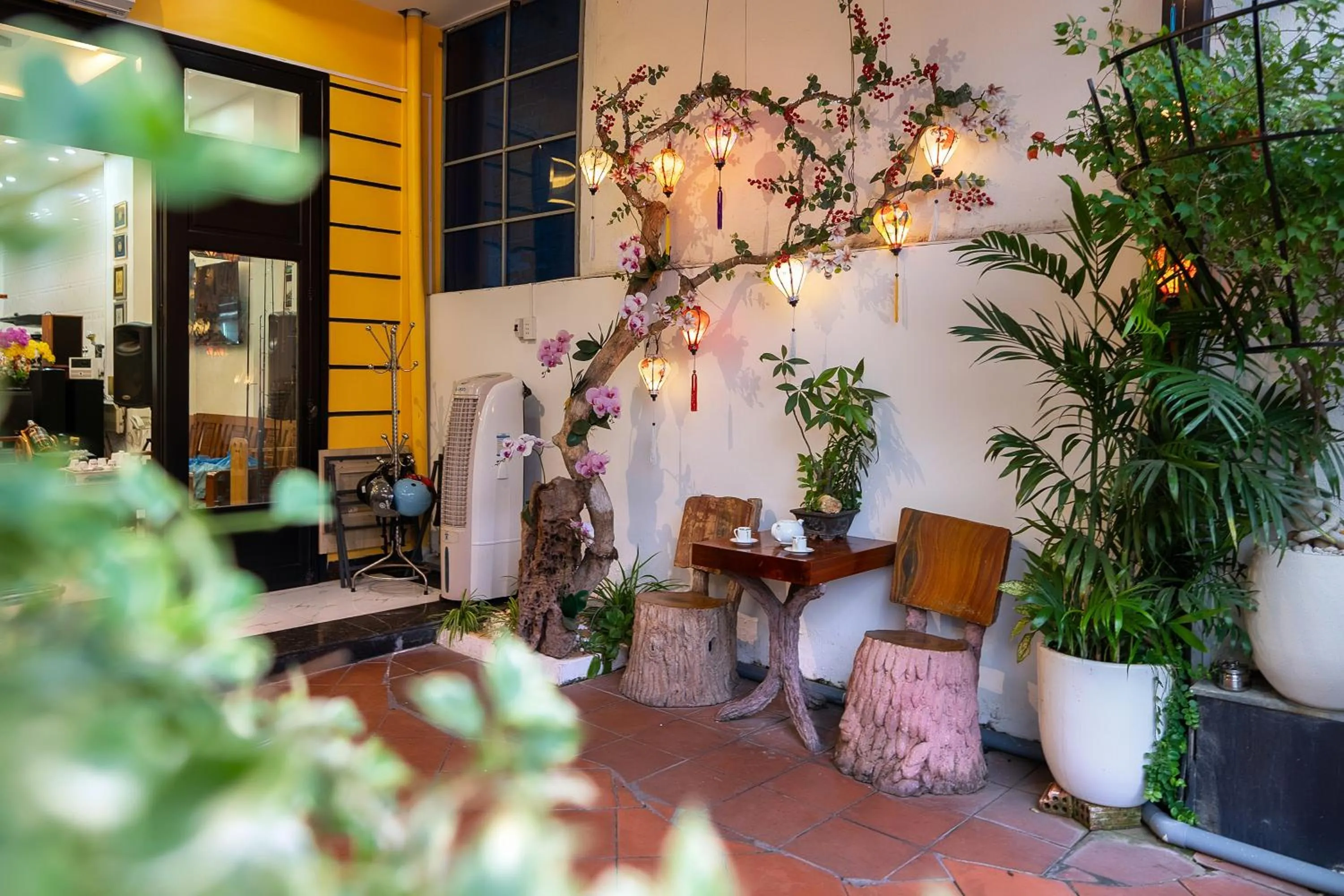 Seating area in Golden Bell Homestay
