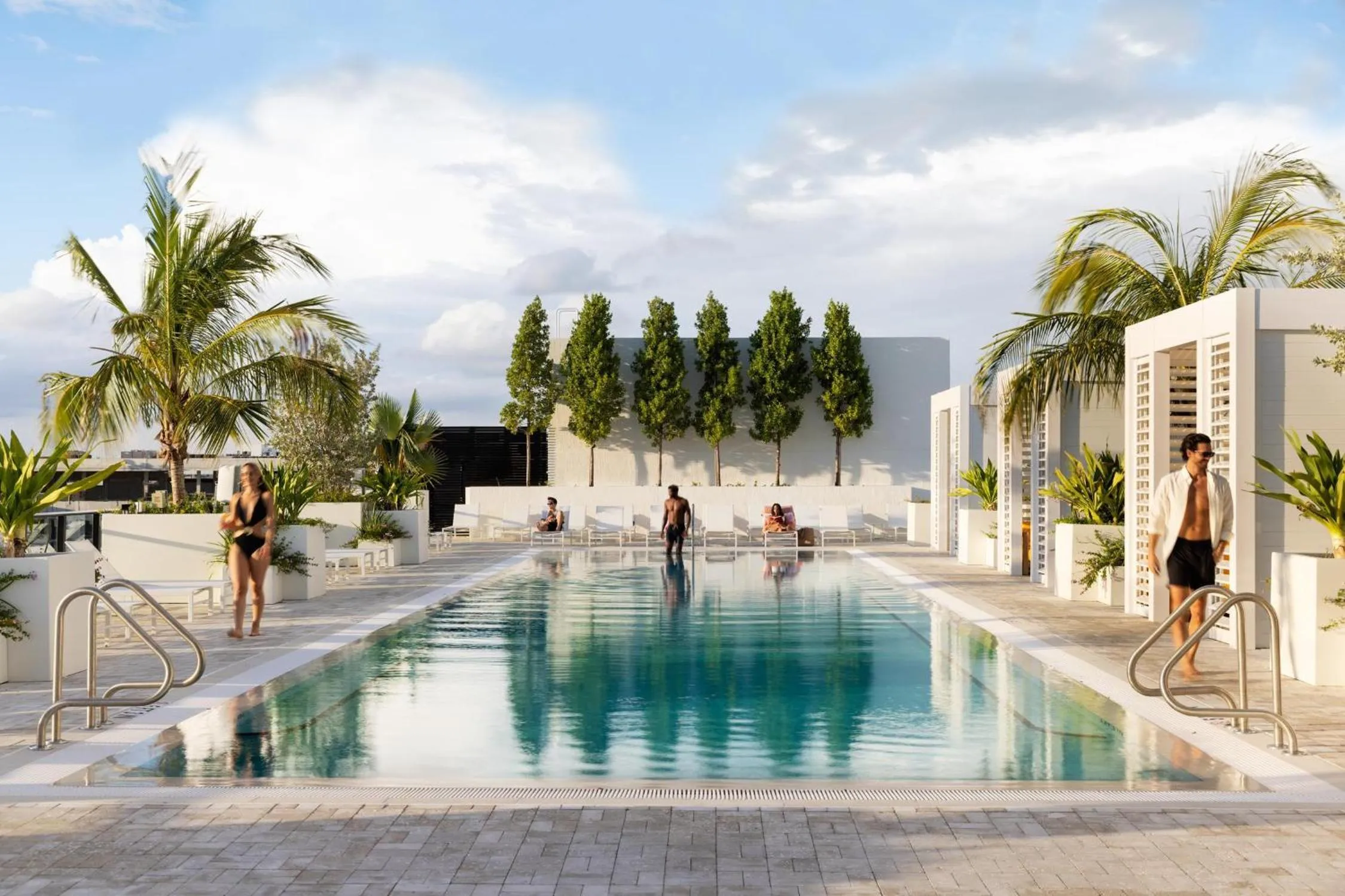 Pool view in Arlo Wynwood Miami