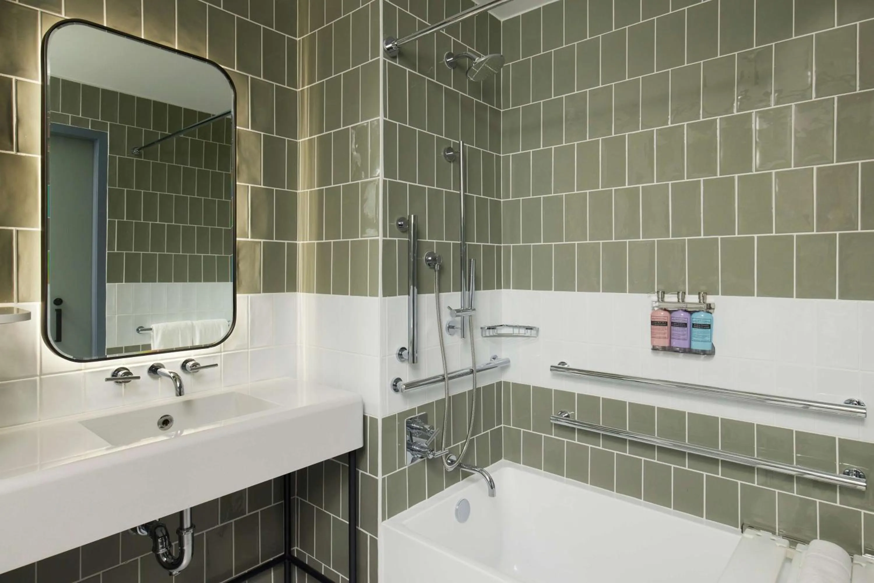 Bathroom in Arlo Wynwood Miami