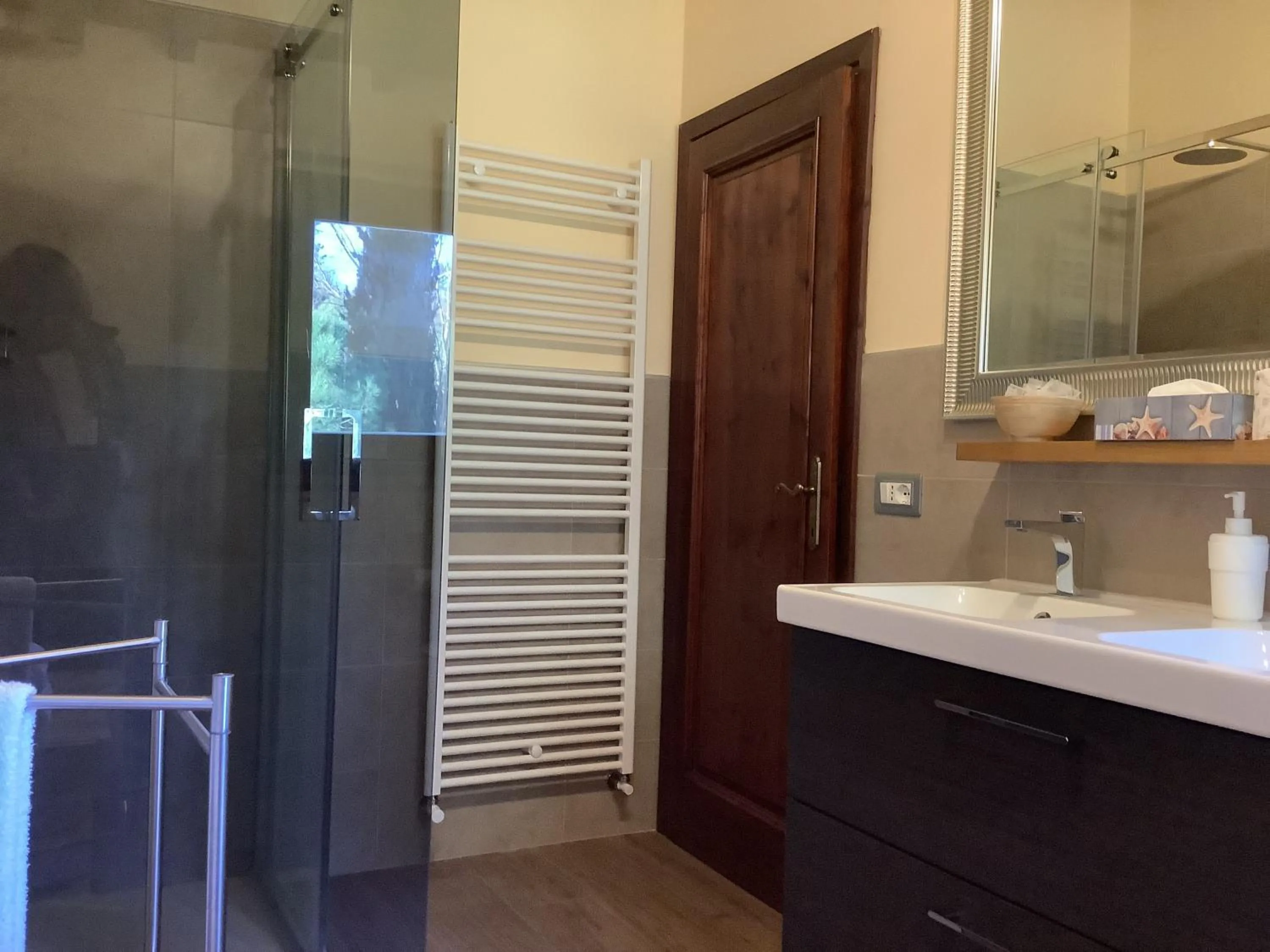 Bathroom in Villa Rigacci