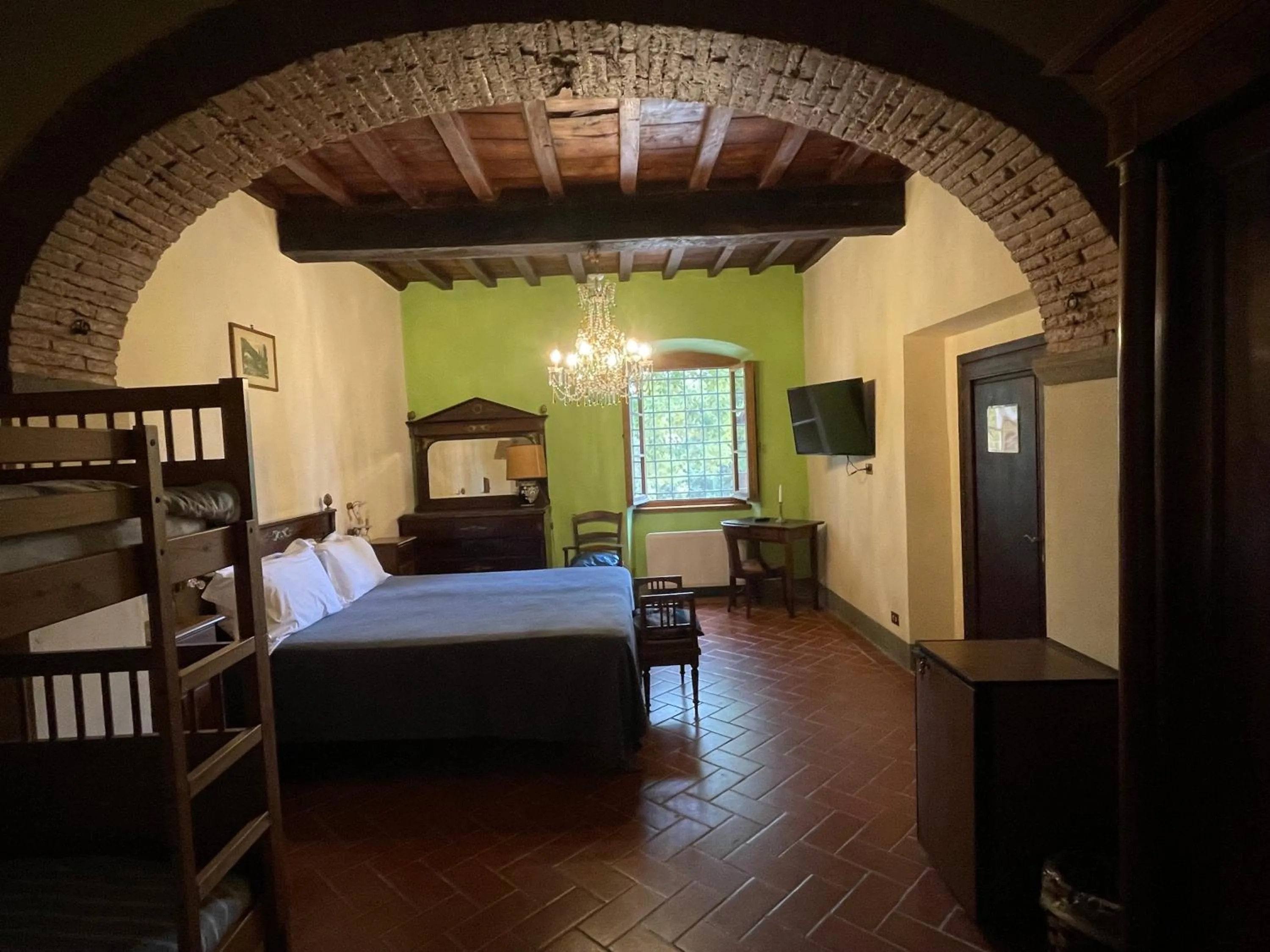 Bed in Villa Rigacci