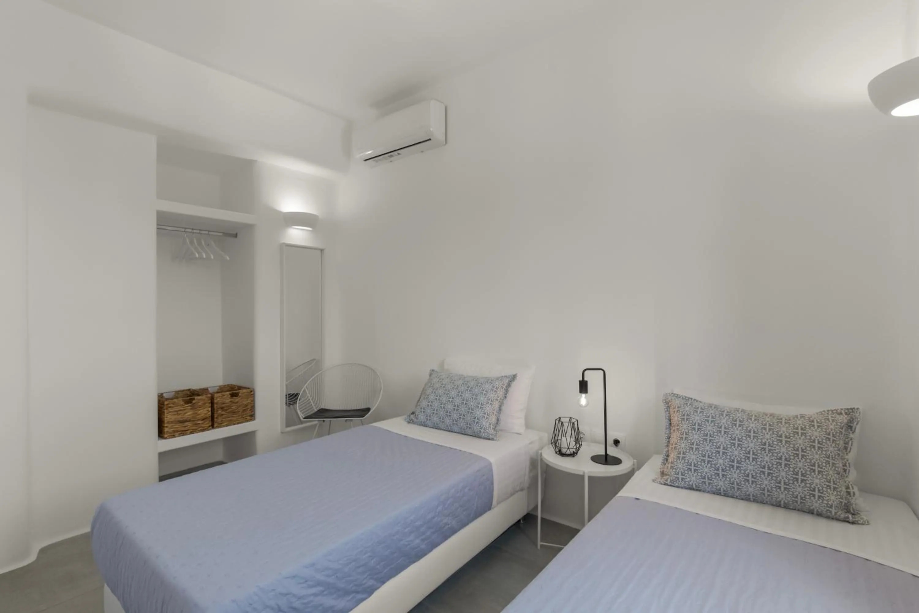 Bed in Alexander Suites