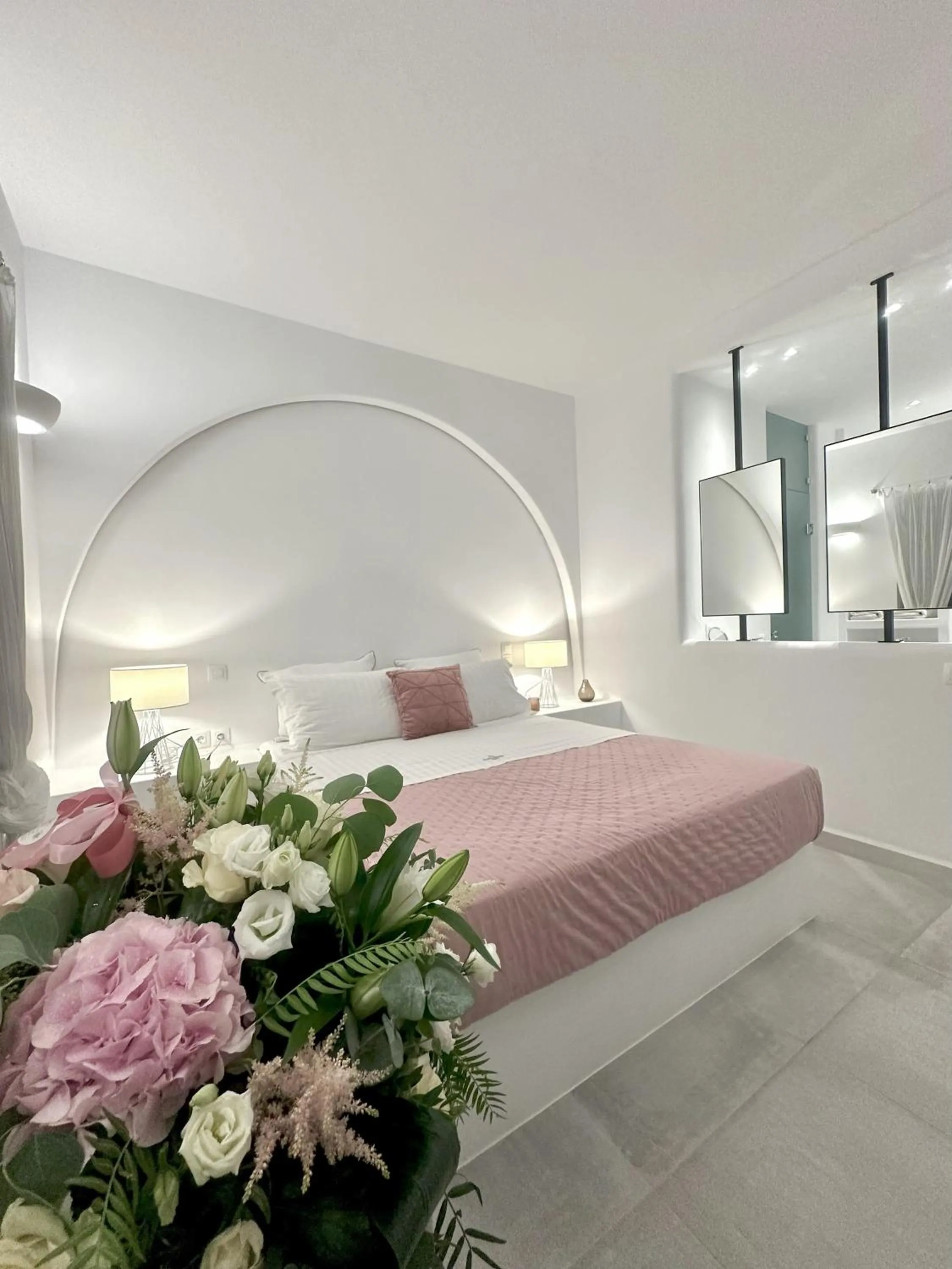 Bed in Alexander Suites