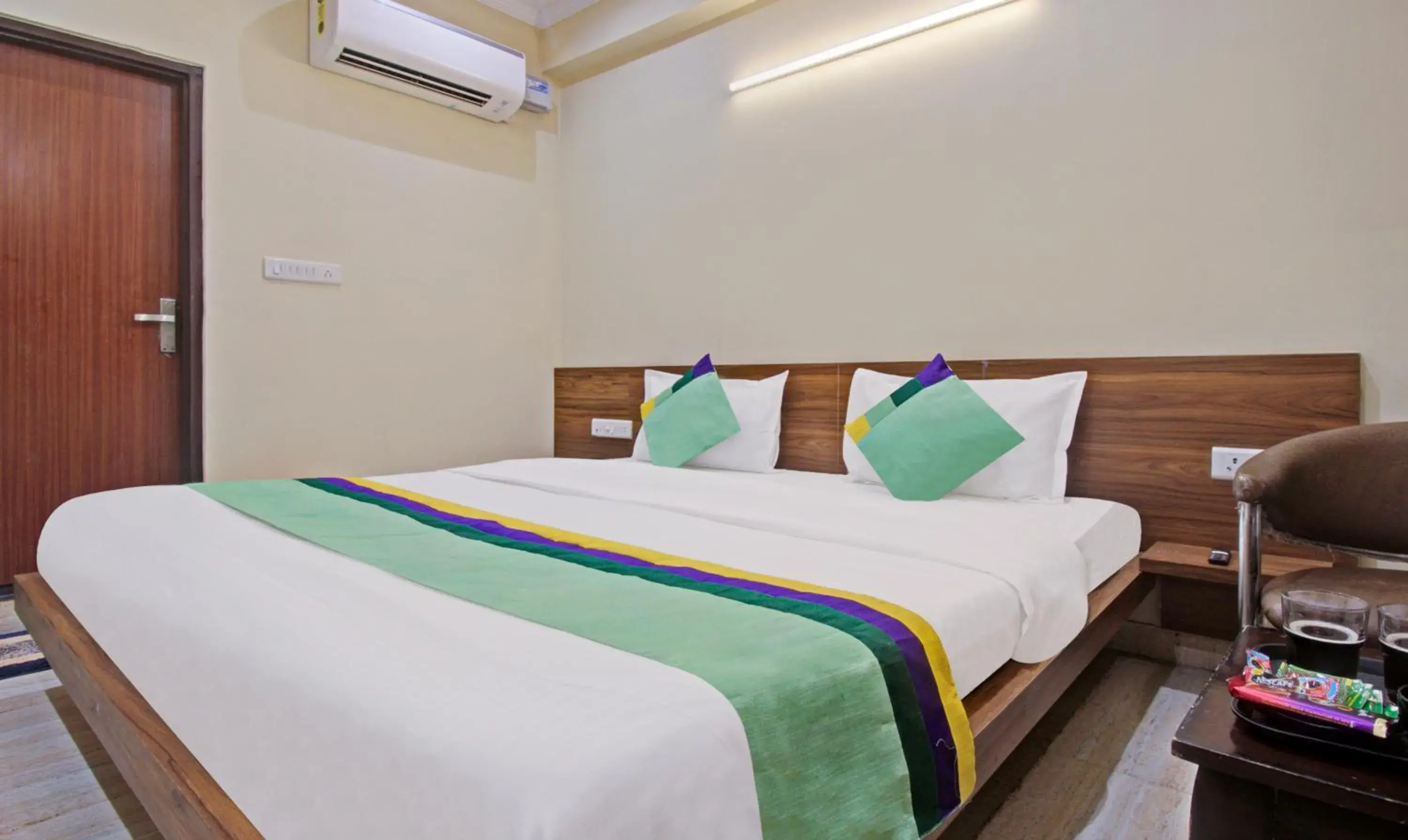 Standard Double Room - single occupancy in Hotel Rama Hindustani Standard Double Room - single occupancy in Hotel Rama Hindustani