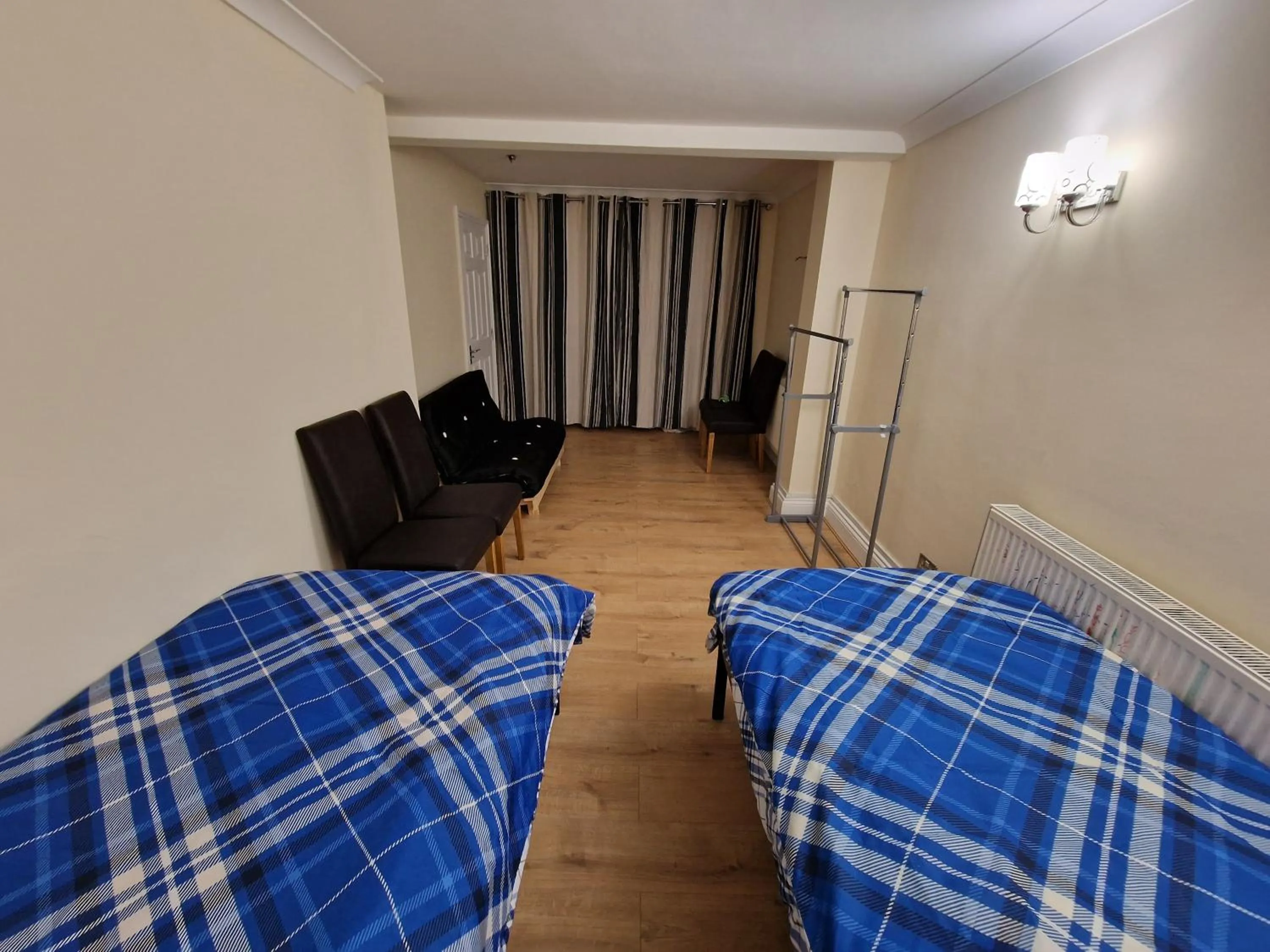 Bed in SnoozeDen Chalvey - Free Parking, Near M4 J6
