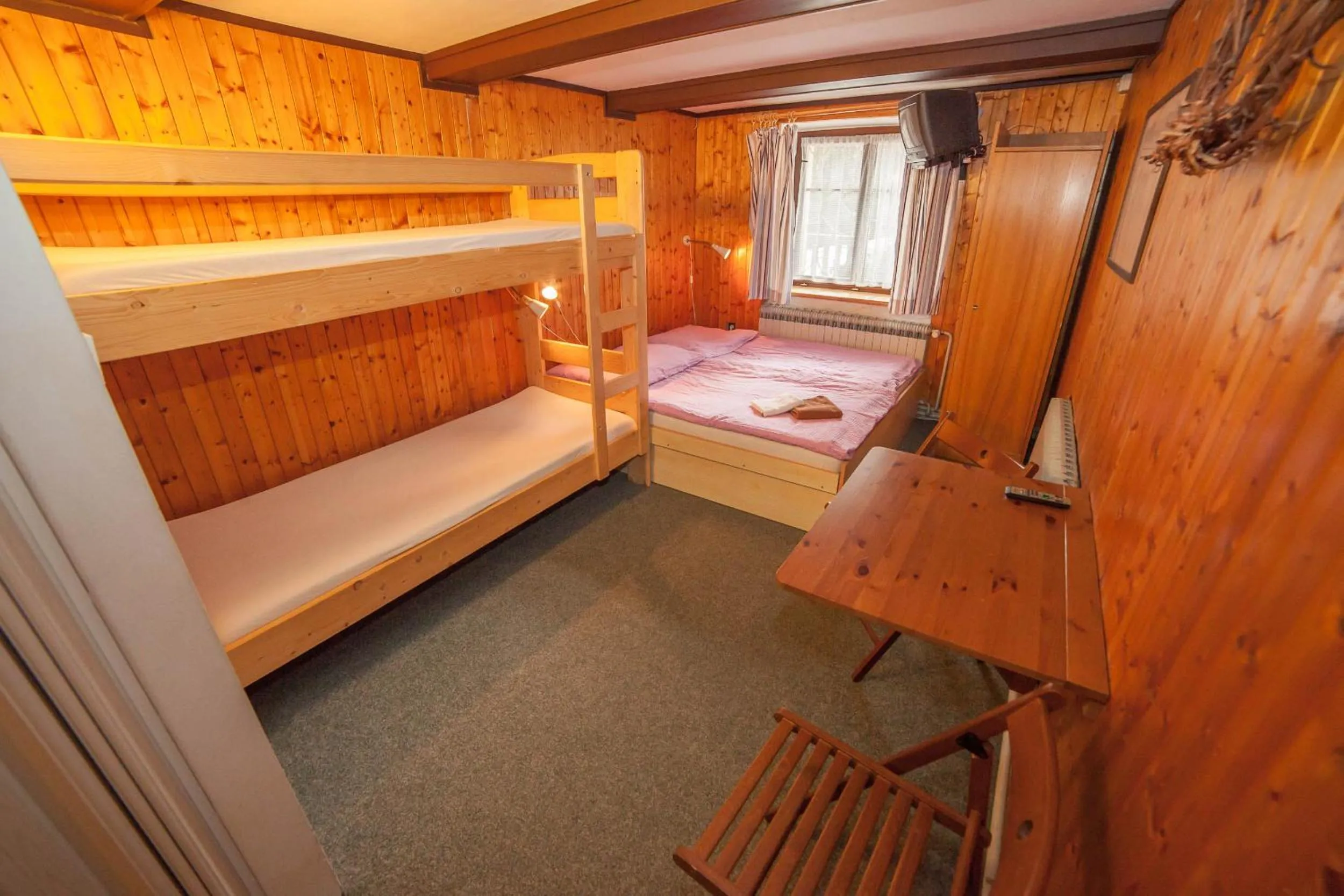 Bed in Horská chata Hubert