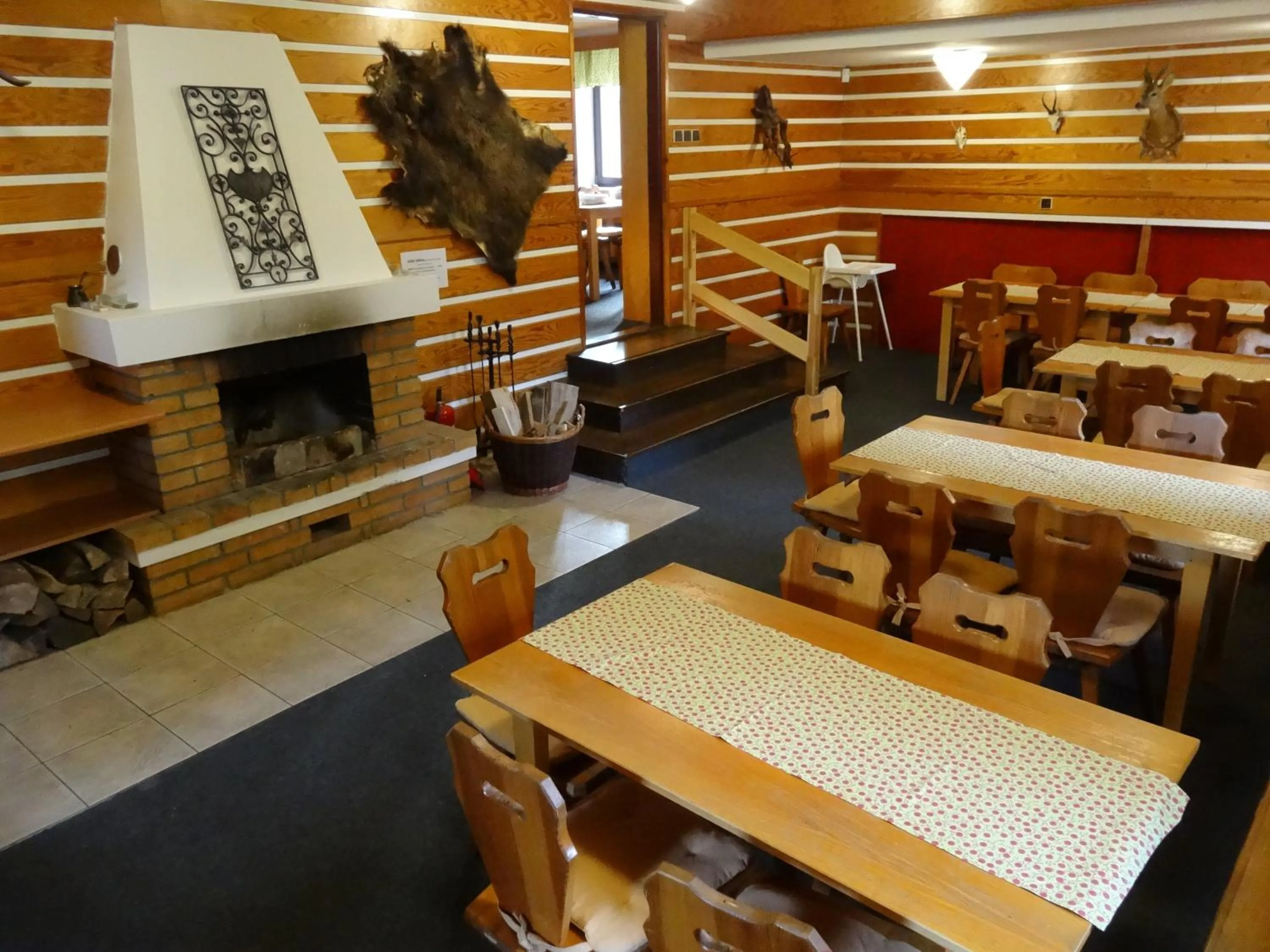 Restaurant/places to eat in Horská chata Hubert