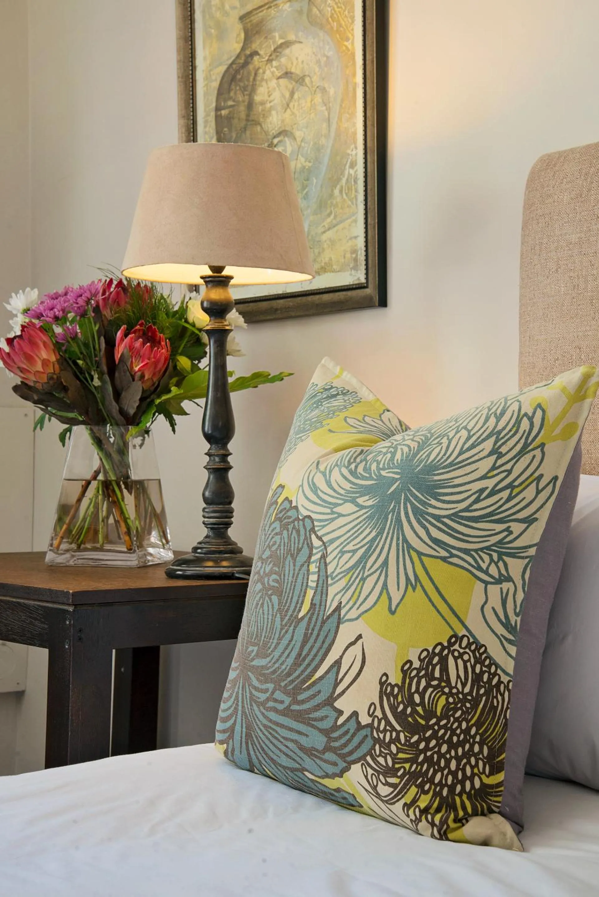 Decorative detail, Bed in First Avenue Guesthouse