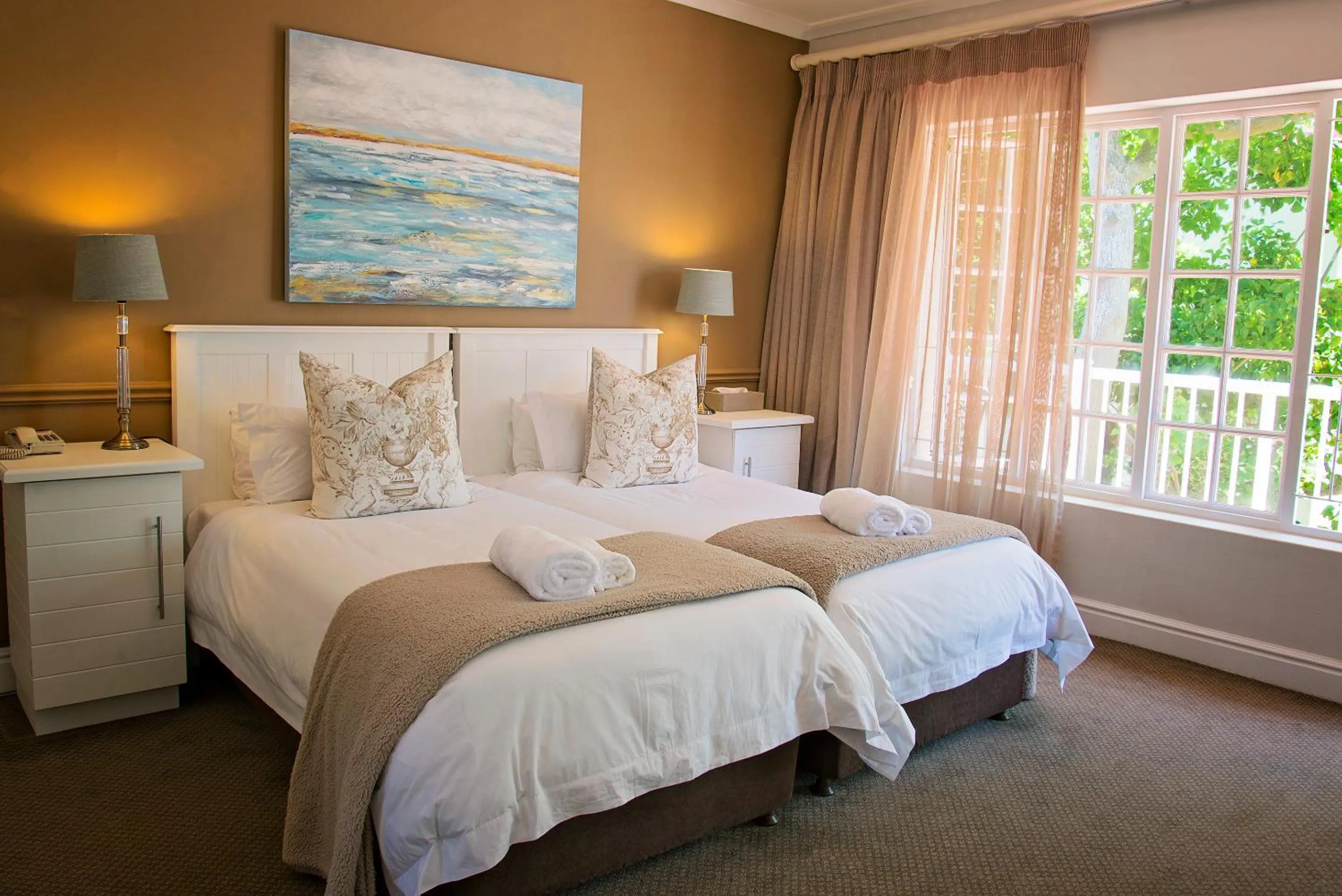 Bed in First Avenue Guesthouse