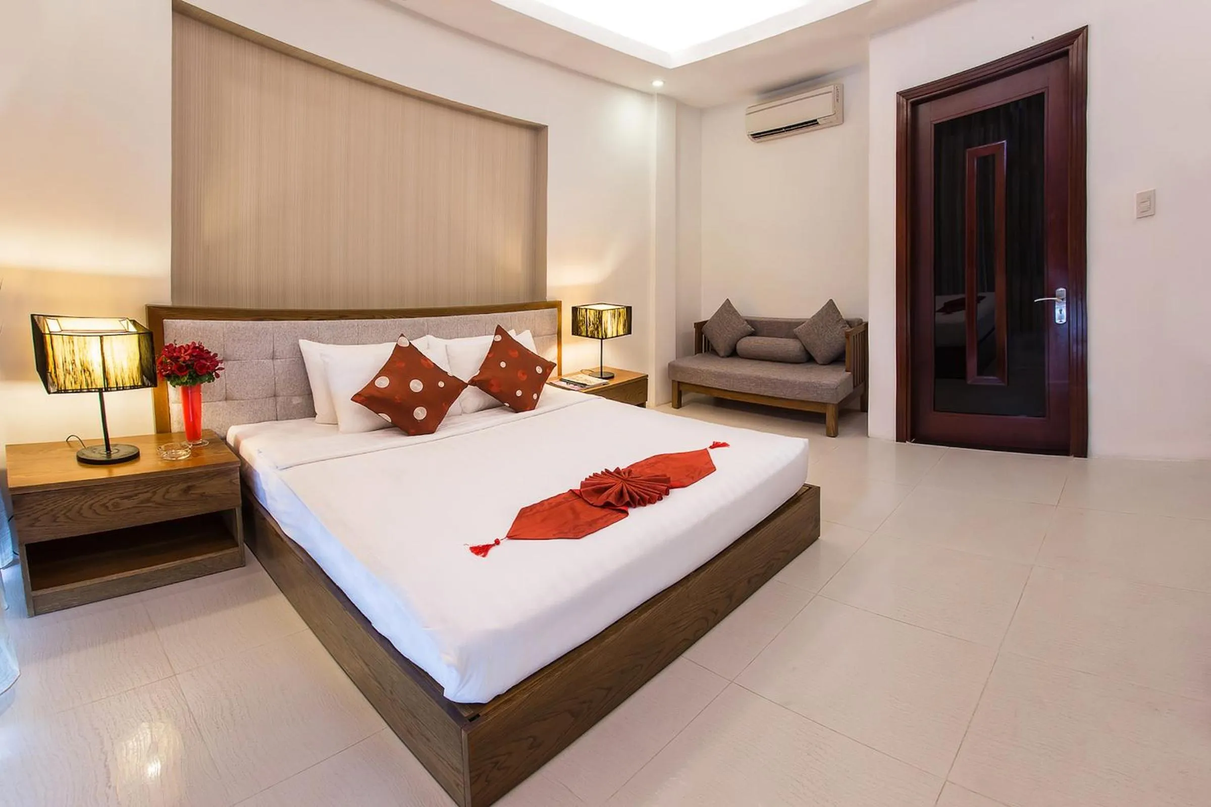 Bed in Valentine Hotel